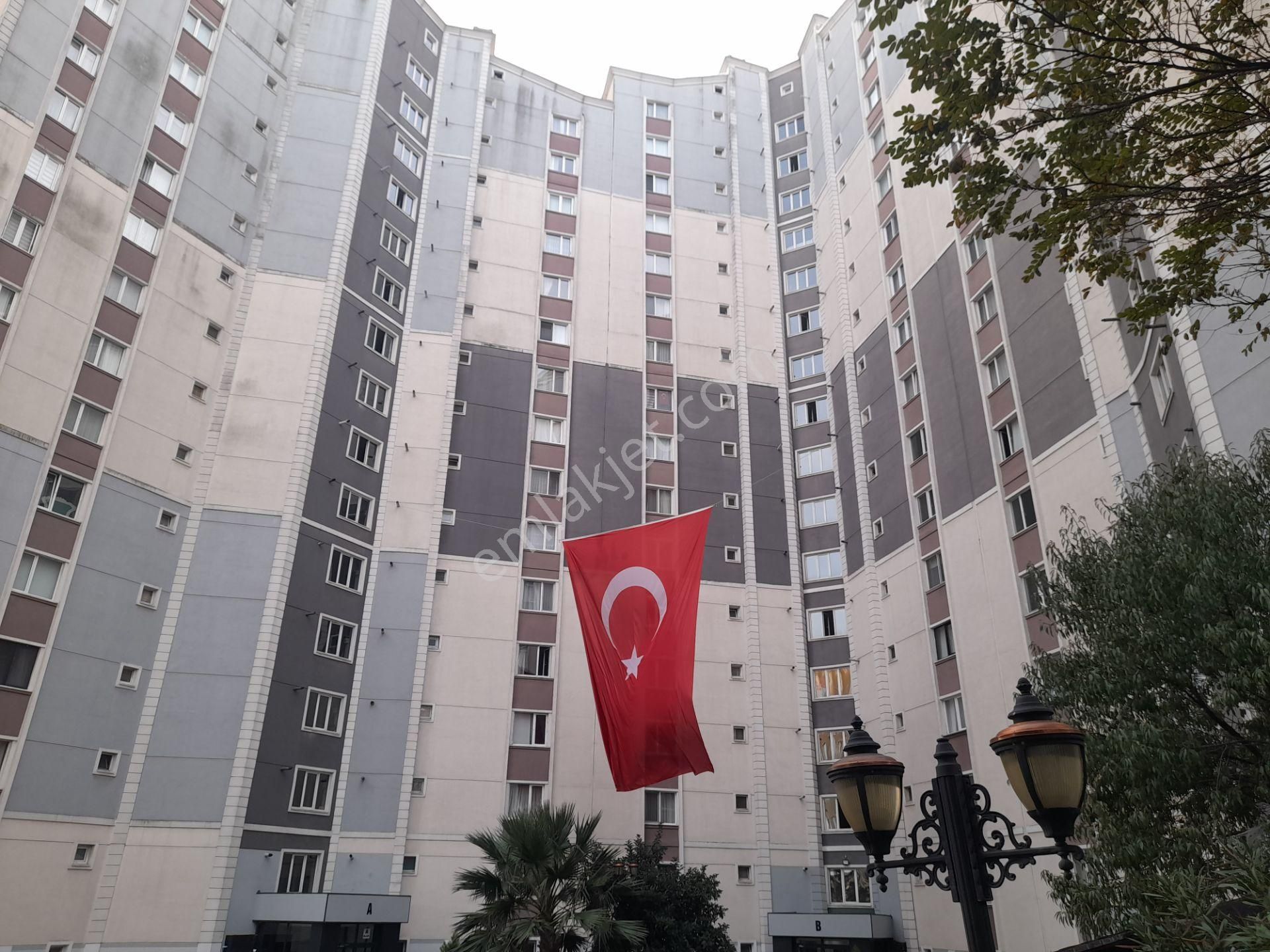 Beylikdüzü Merkezde Satılık 180 M2 3+1 Daire - Görsel 7