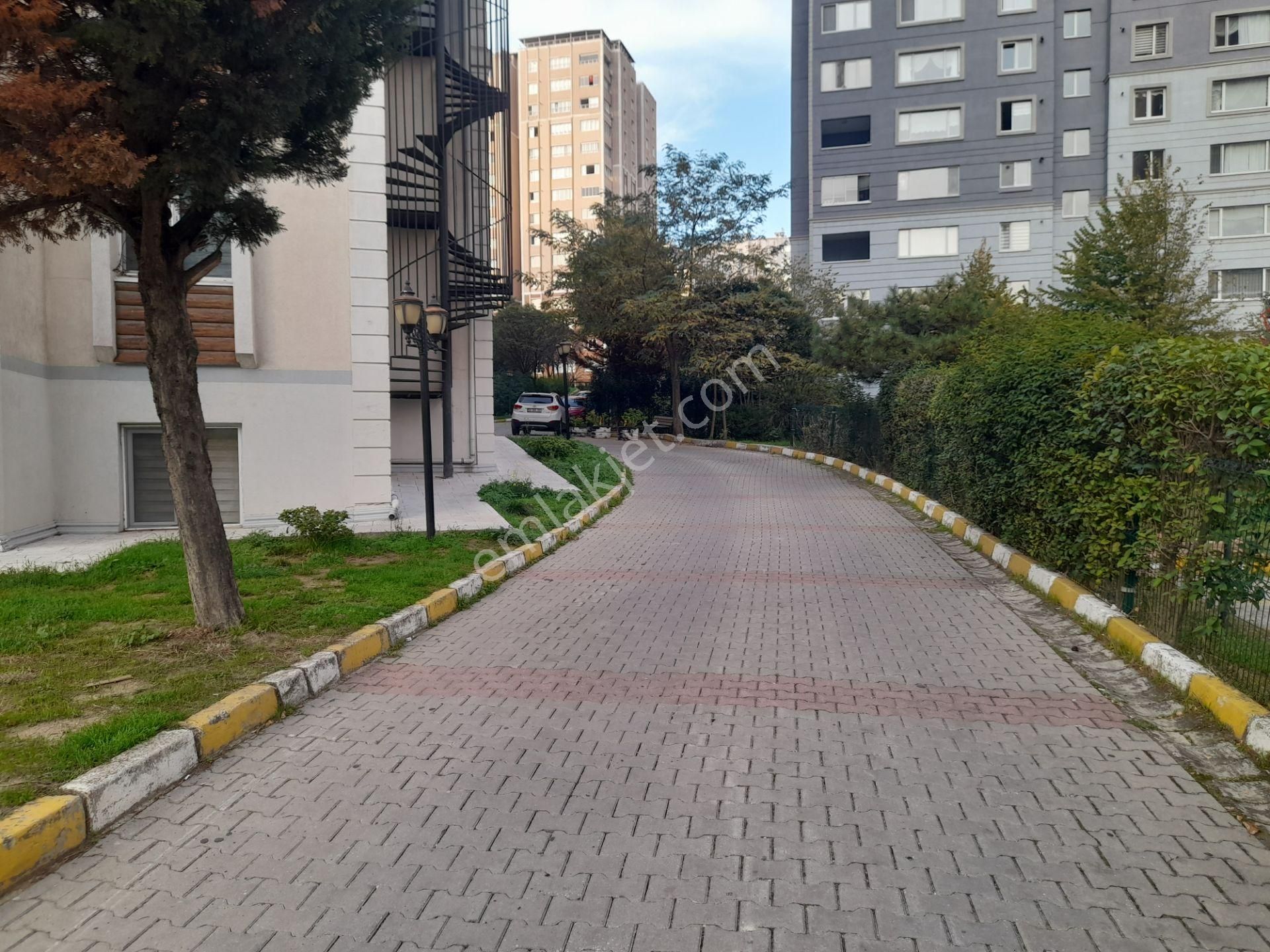 Beylikdüzü Merkezde Satılık 180 M2 3+1 Daire - Görsel 4