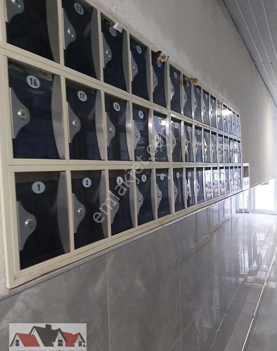 Esma.dan 3 Cepheli Ferah Kat Mülkıyet Asansörlü Daıre 3+1kombili Metro 1 Dakka 3450.000tl - Görsel 33