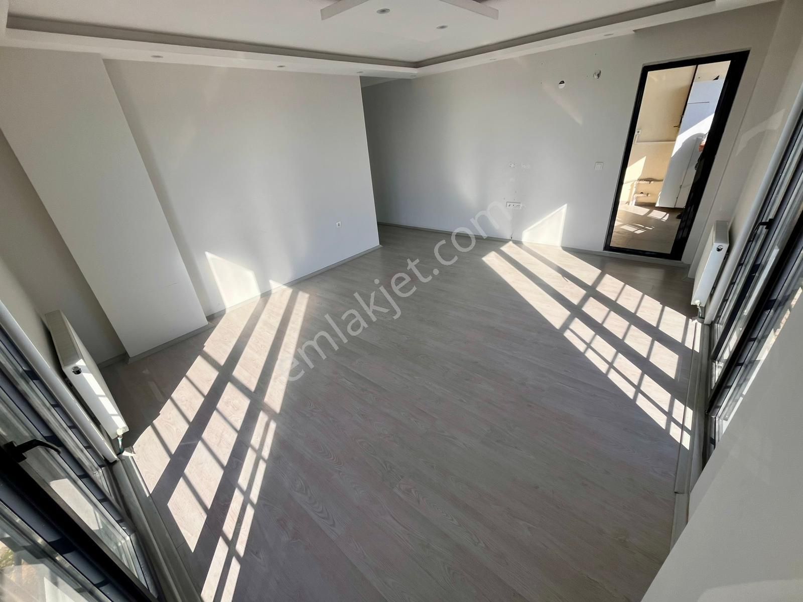Yükselden Satılık Atatürk Mh. Şehir Manzaralı Ayrı Mutfak 3+1 Şık Daire* - Görsel 16
