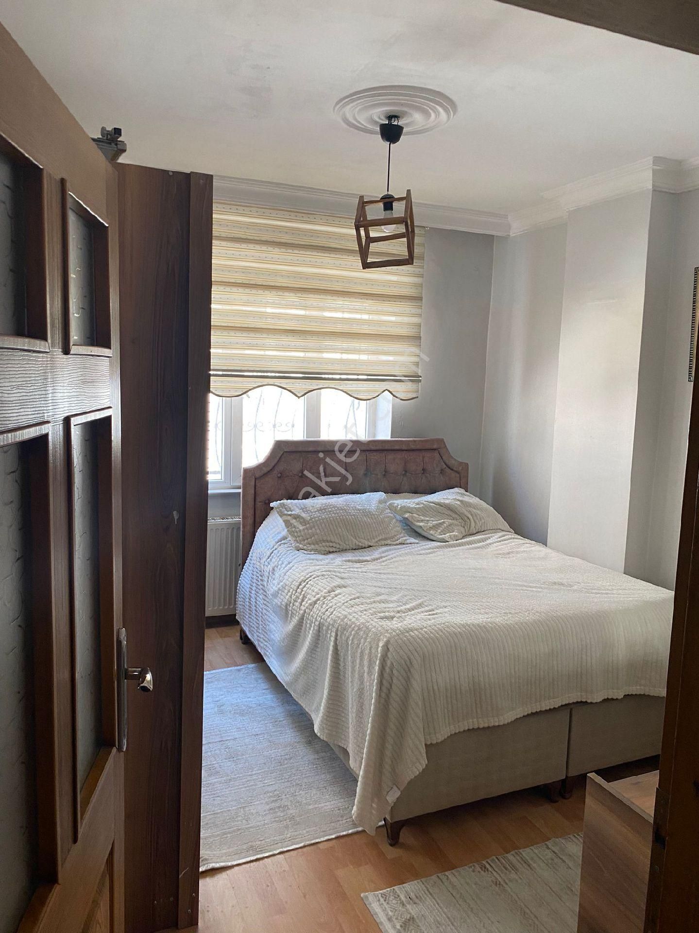 Araz Gayrimenkul Zübeyde Hanım Mah.satılık Balkonlu Yüksek Giriş Daire - Görsel 4