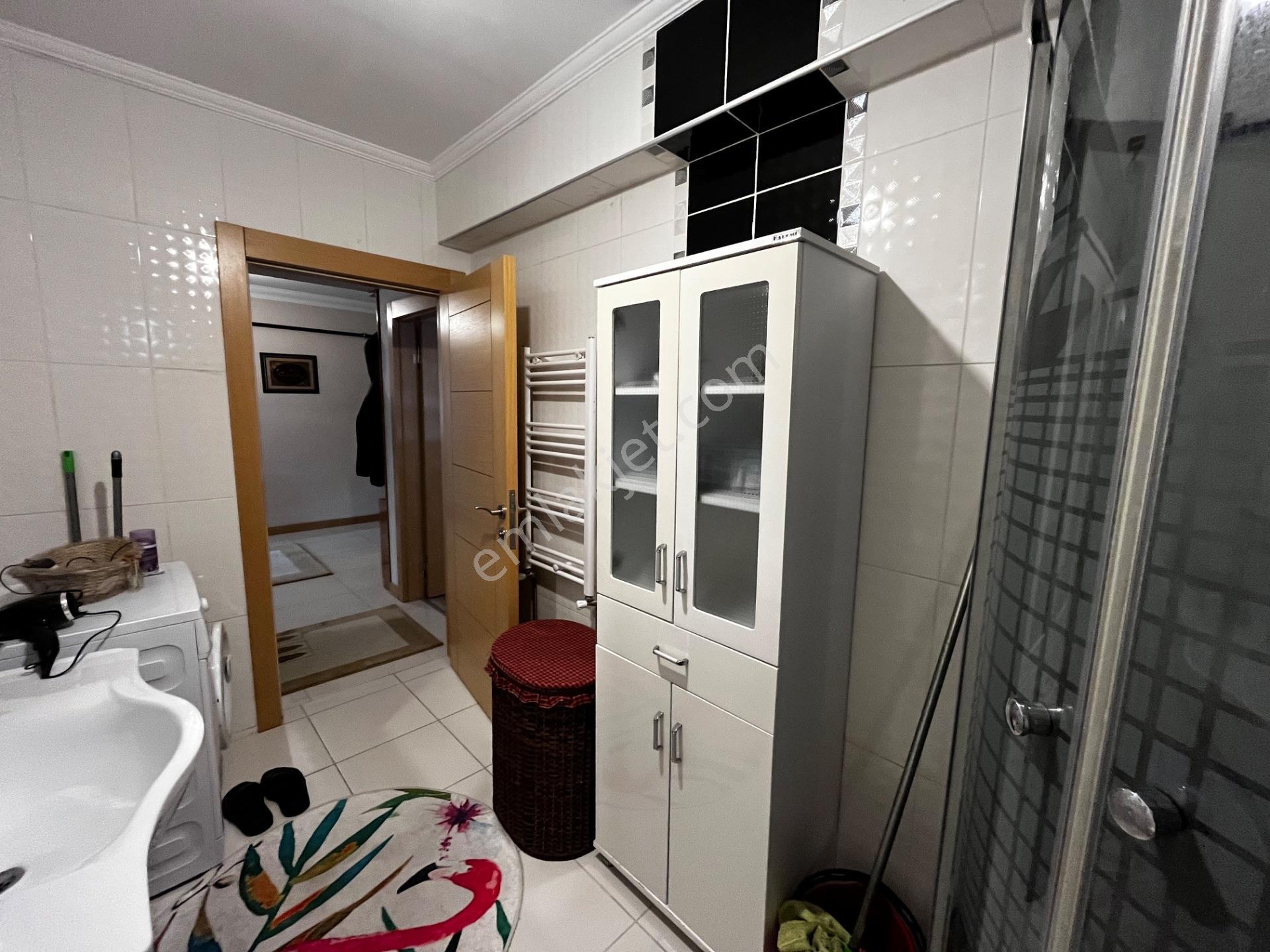 Emek 4.cd. Paraleli Kapalı Otoparklı Yapılı Satılık 3+1 Daire - Görsel 30