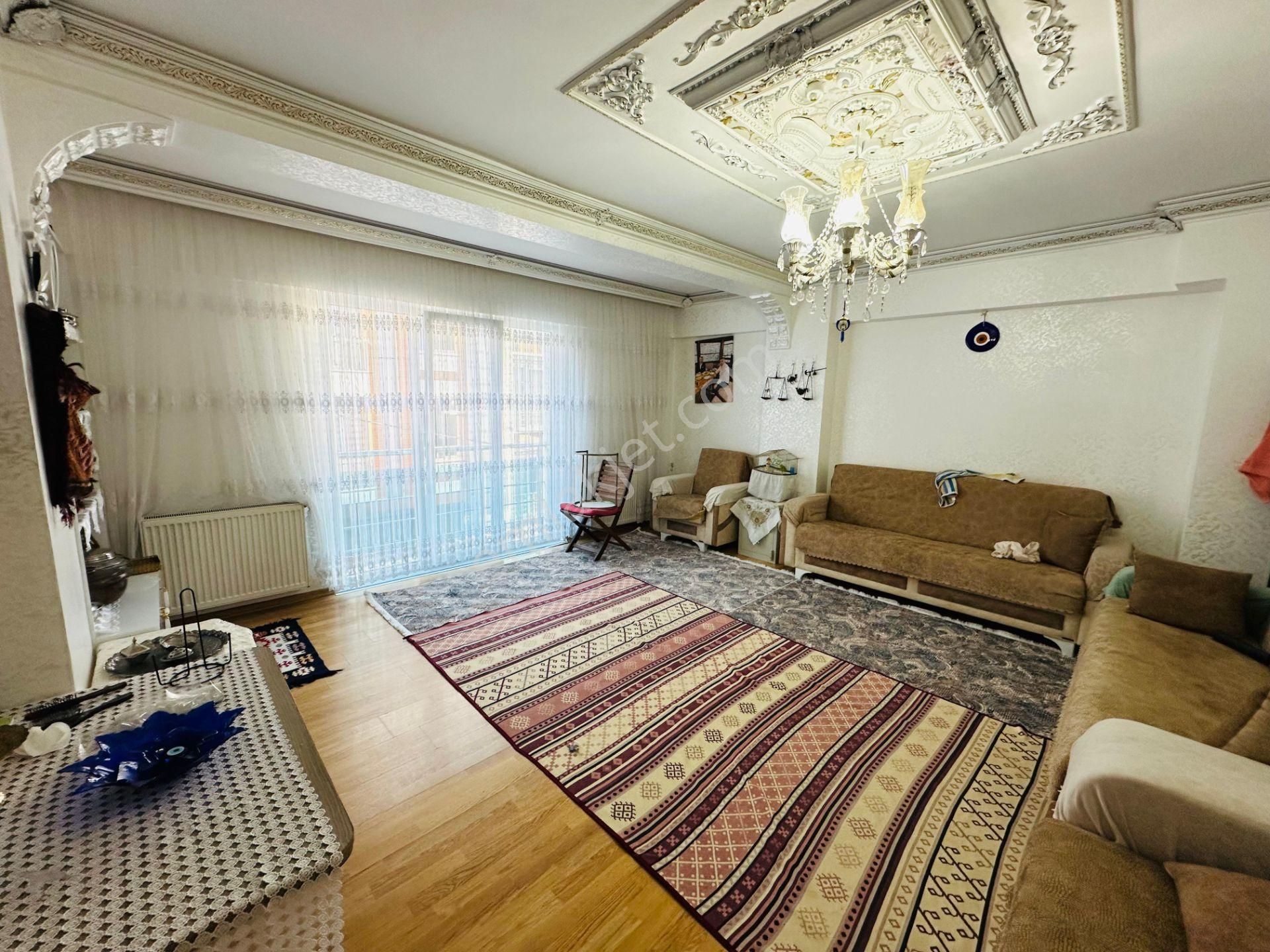 Has Seba'da Tevfikbeyde 2+1 115m Yeni Binada Fırsat Arakat Daire