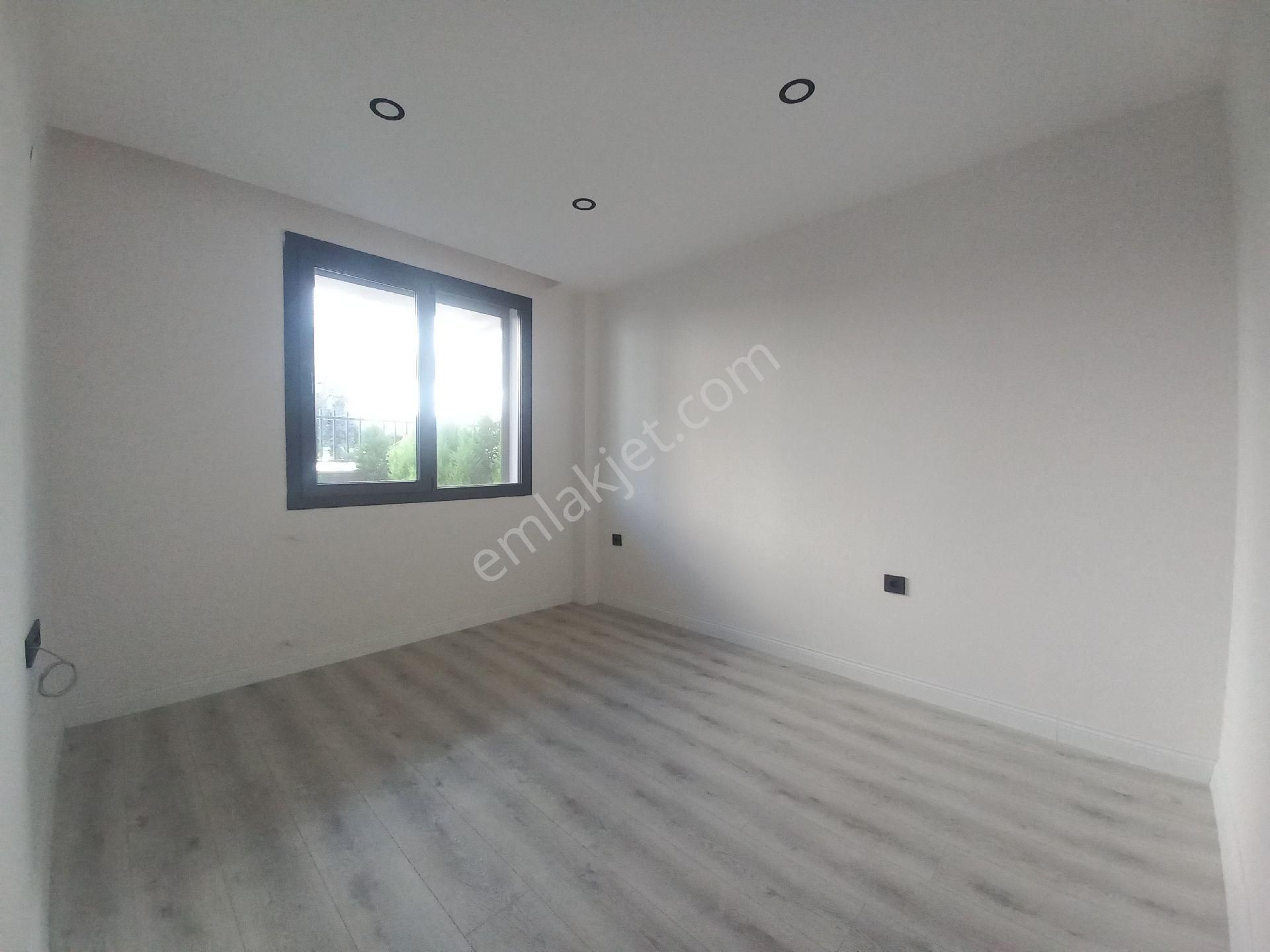 Didim Merkezde Havuzlu Sitede Satılık Müstakil Bahçeli Satılık 2+1 Daire - Görsel 7