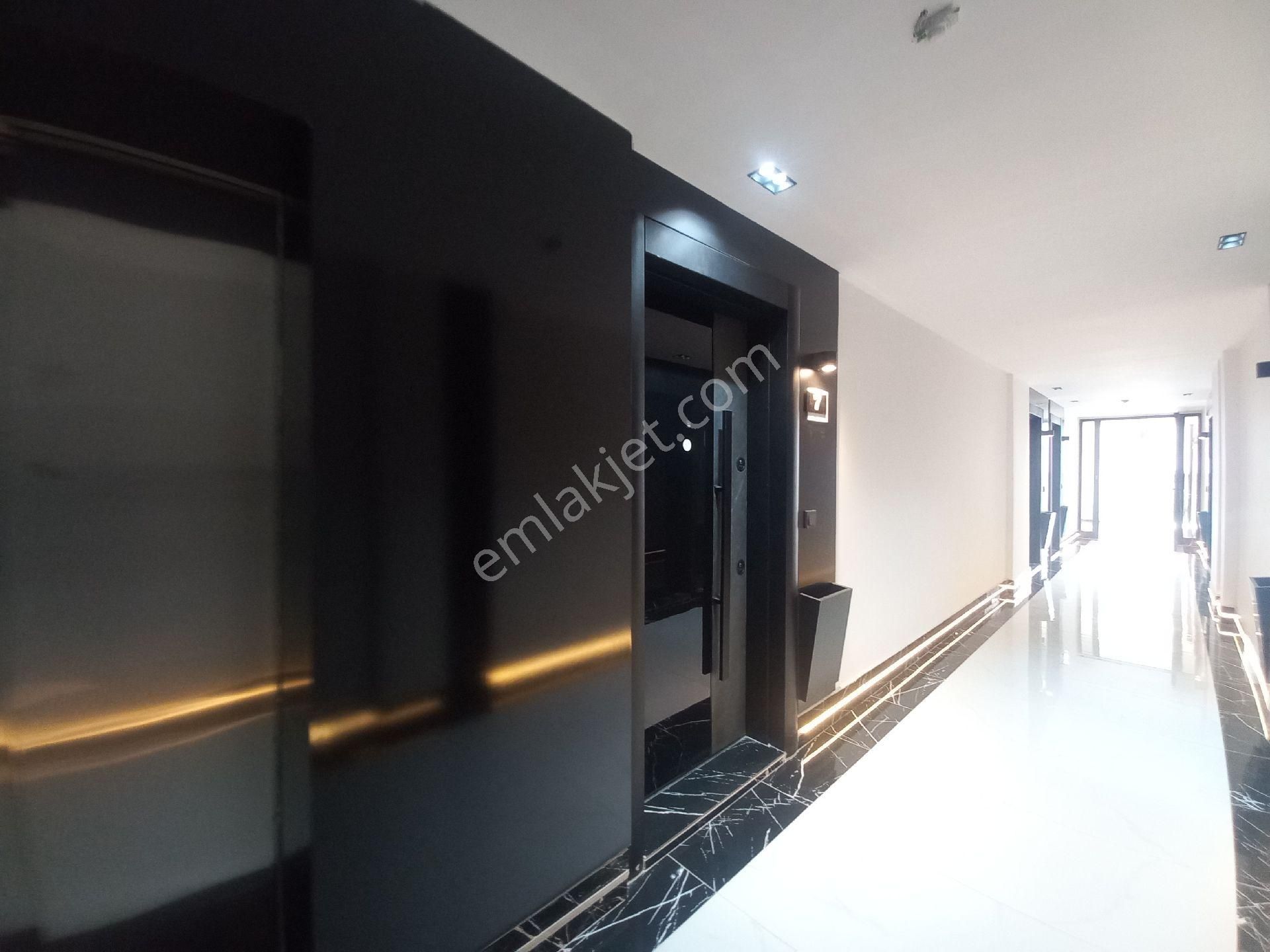 Didim Merkezde Havuzlu Sitede Satılık Müstakil Bahçeli Satılık 2+1 Daire - Görsel 14