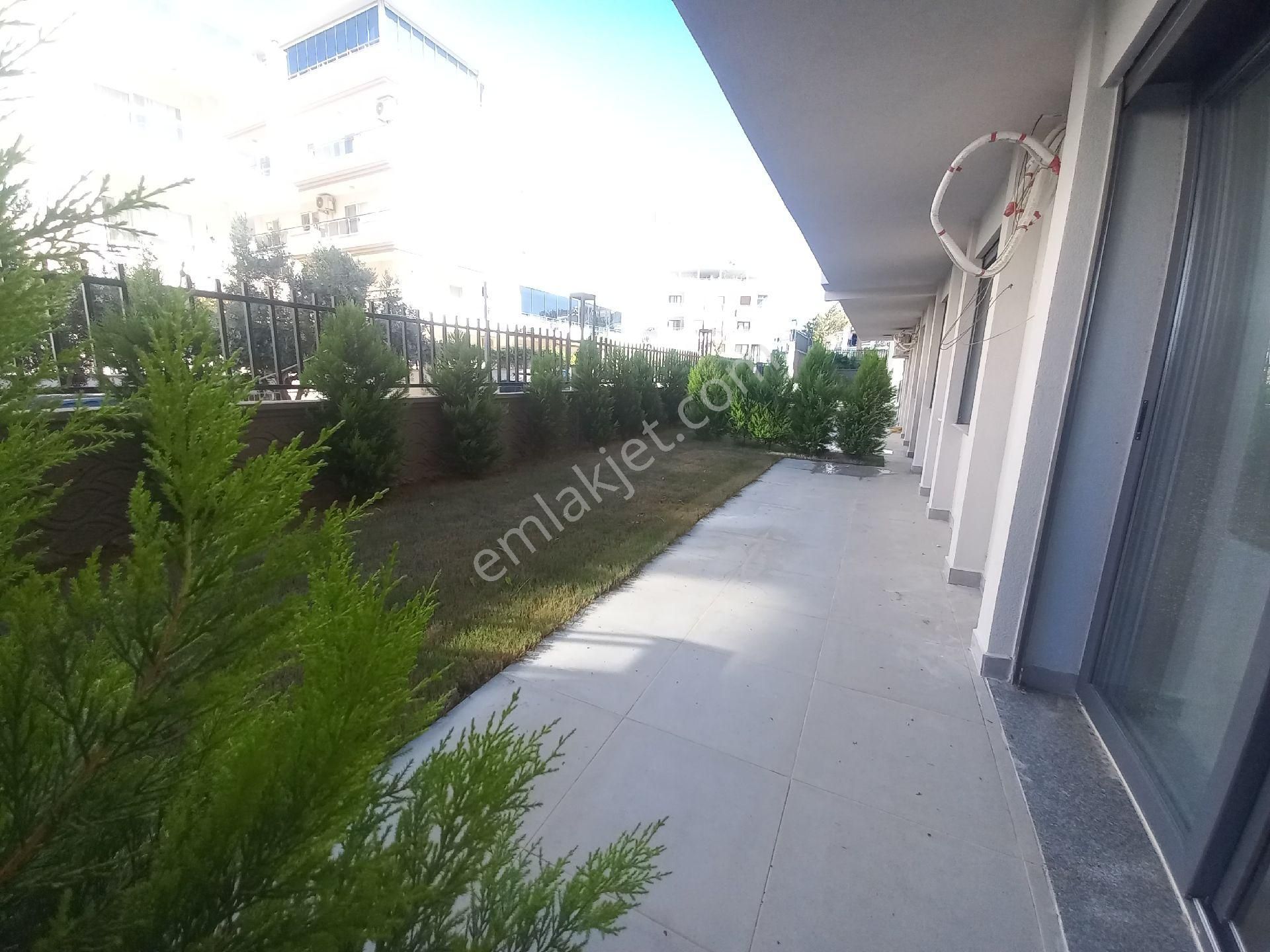 Didim Merkezde Havuzlu Sitede Satılık Müstakil Bahçeli Satılık 2+1 Daire - Görsel 3