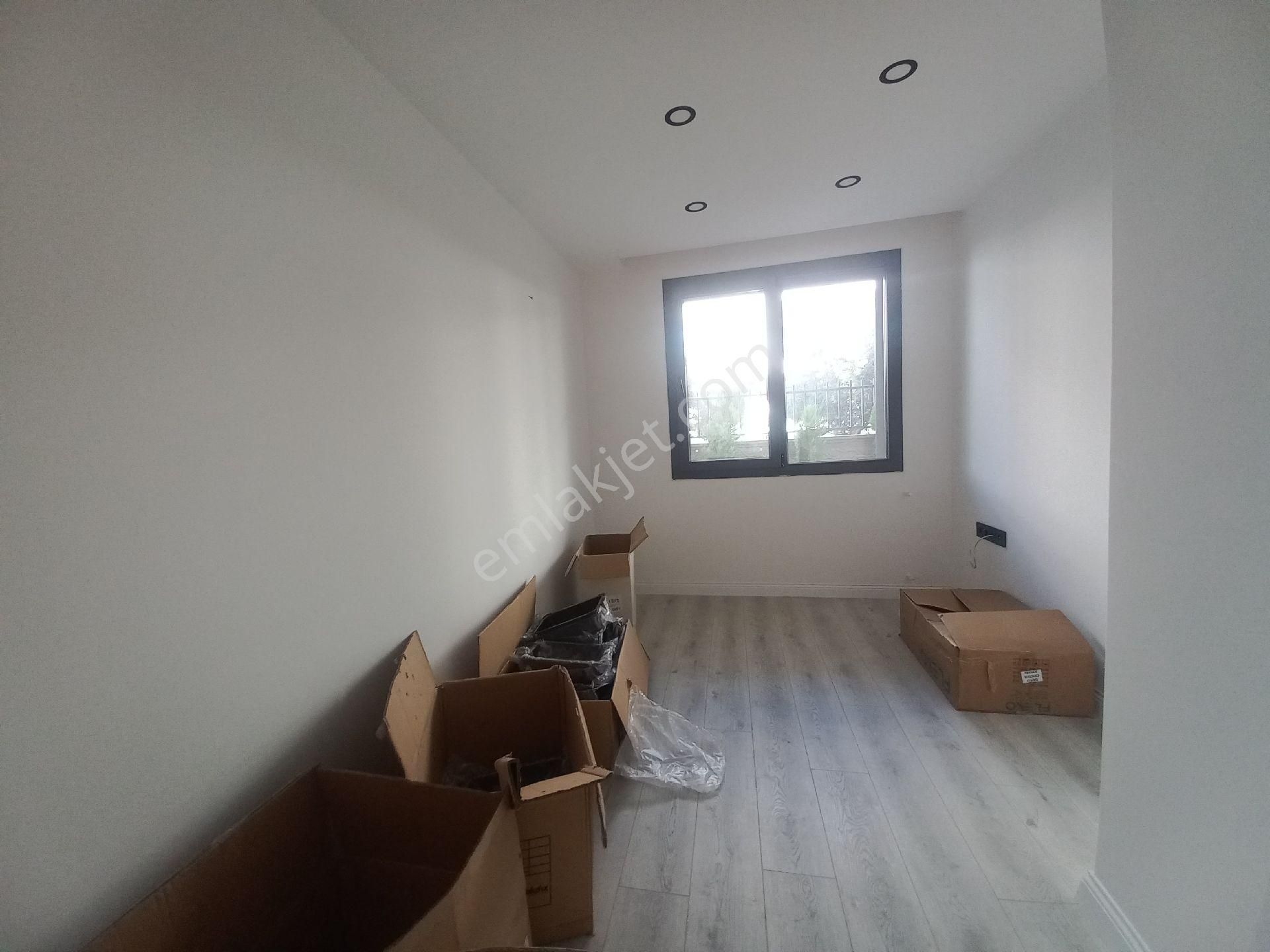 Didim Merkezde Havuzlu Sitede Satılık Müstakil Bahçeli Satılık 2+1 Daire - Görsel 11