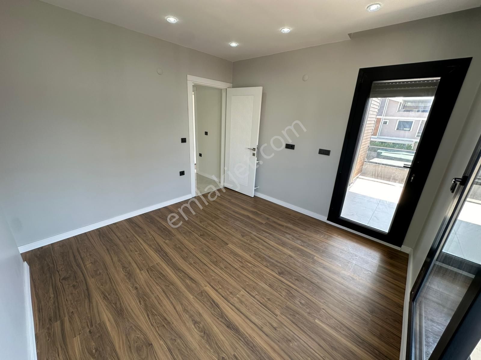 Didim Efelerde 4+1 Havuzlu Villa - Görsel 14