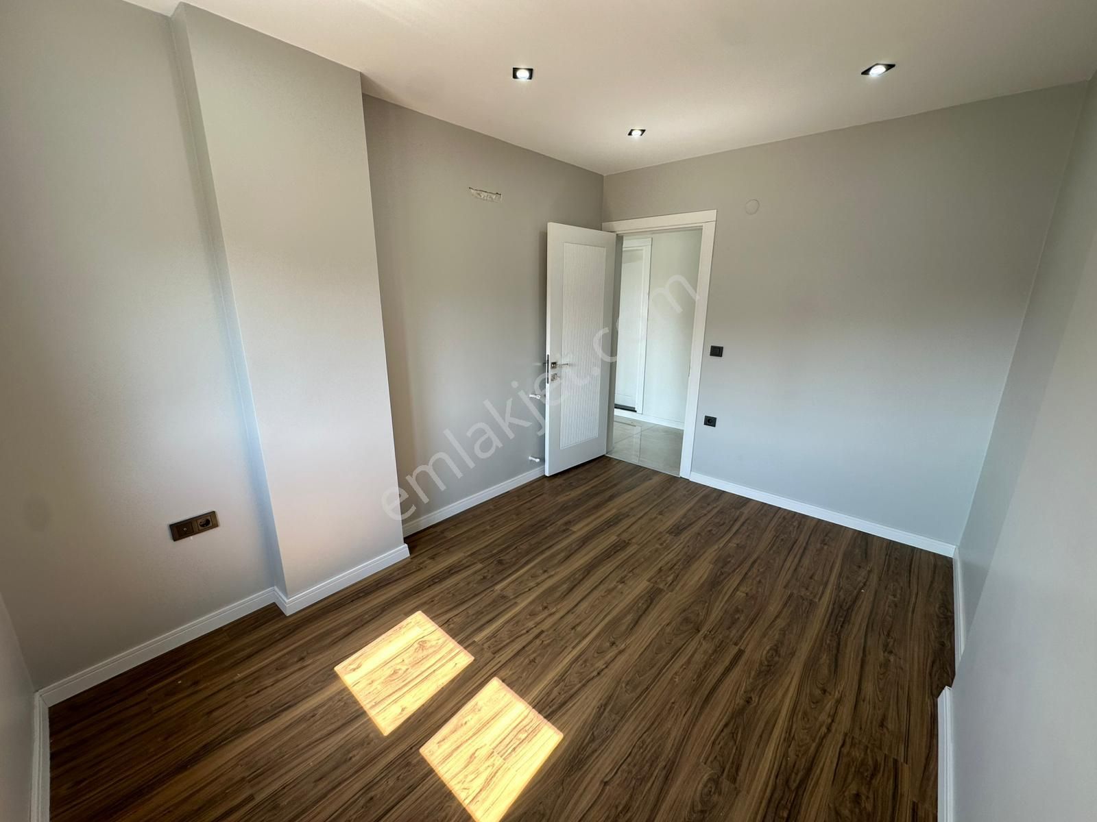 Didim Efelerde 4+1 Havuzlu Villa - Görsel 17