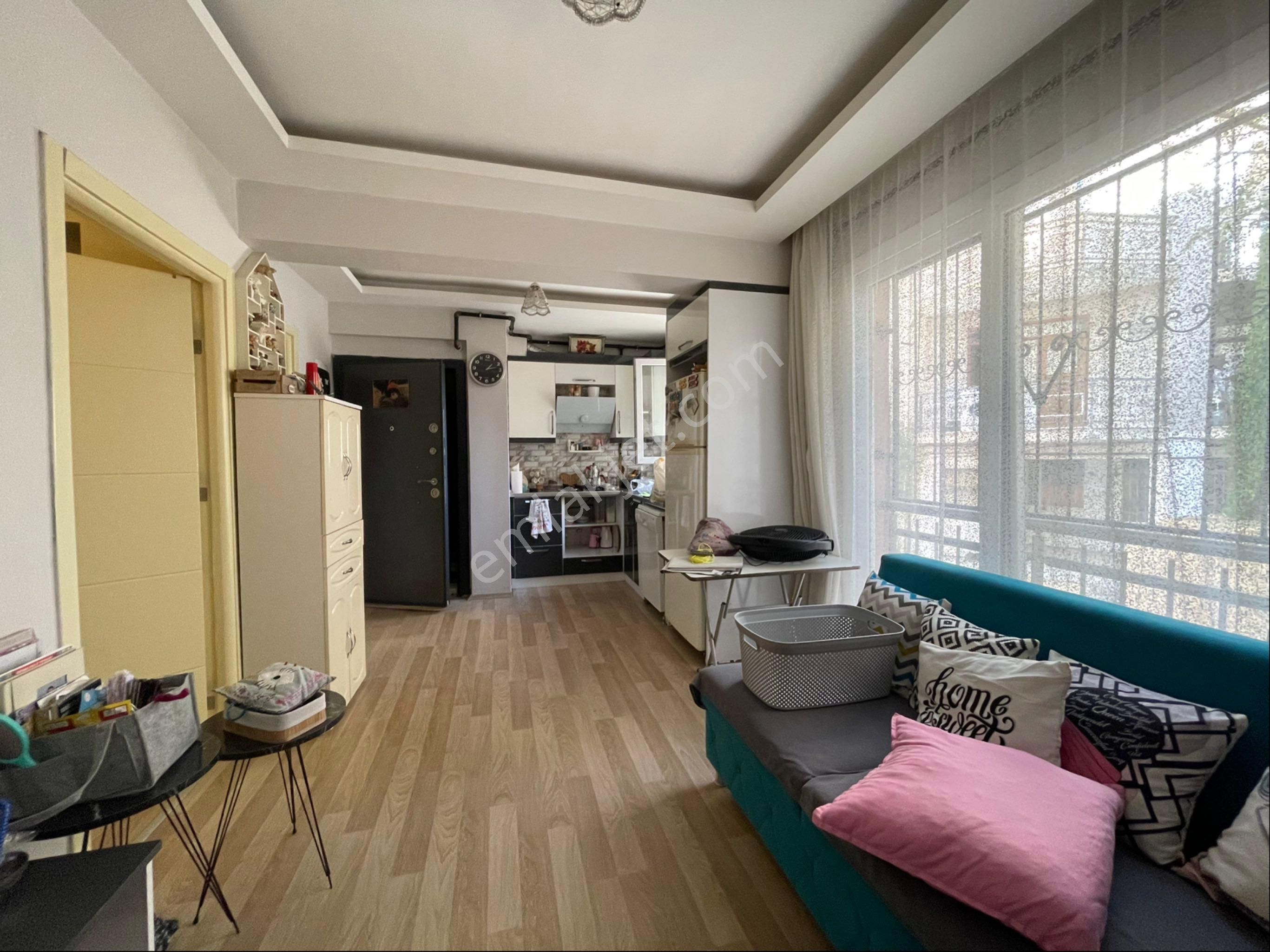 Sevgi Mah Satılıkeşyalı 1+1 Daire - Görsel 8