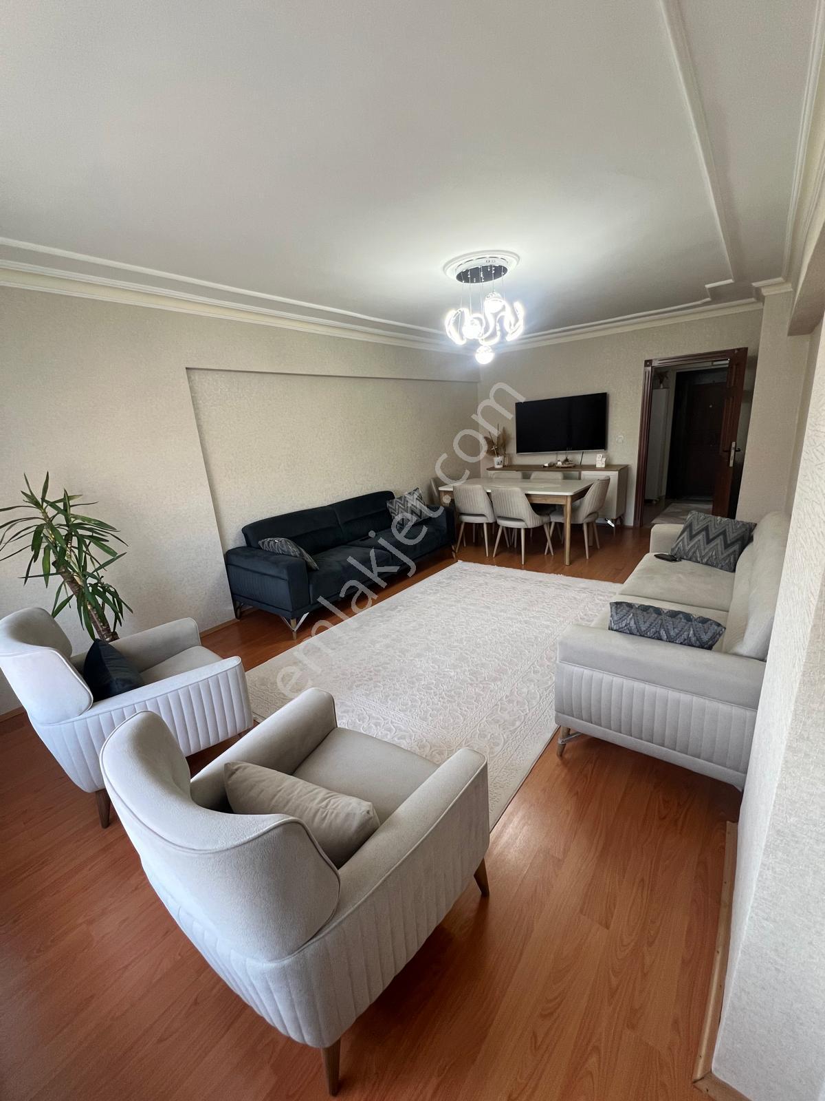 Kuşcağız Mahallesi'nde Cadde Üzerinde Yapılı 3+1 Daire! - Görsel 12