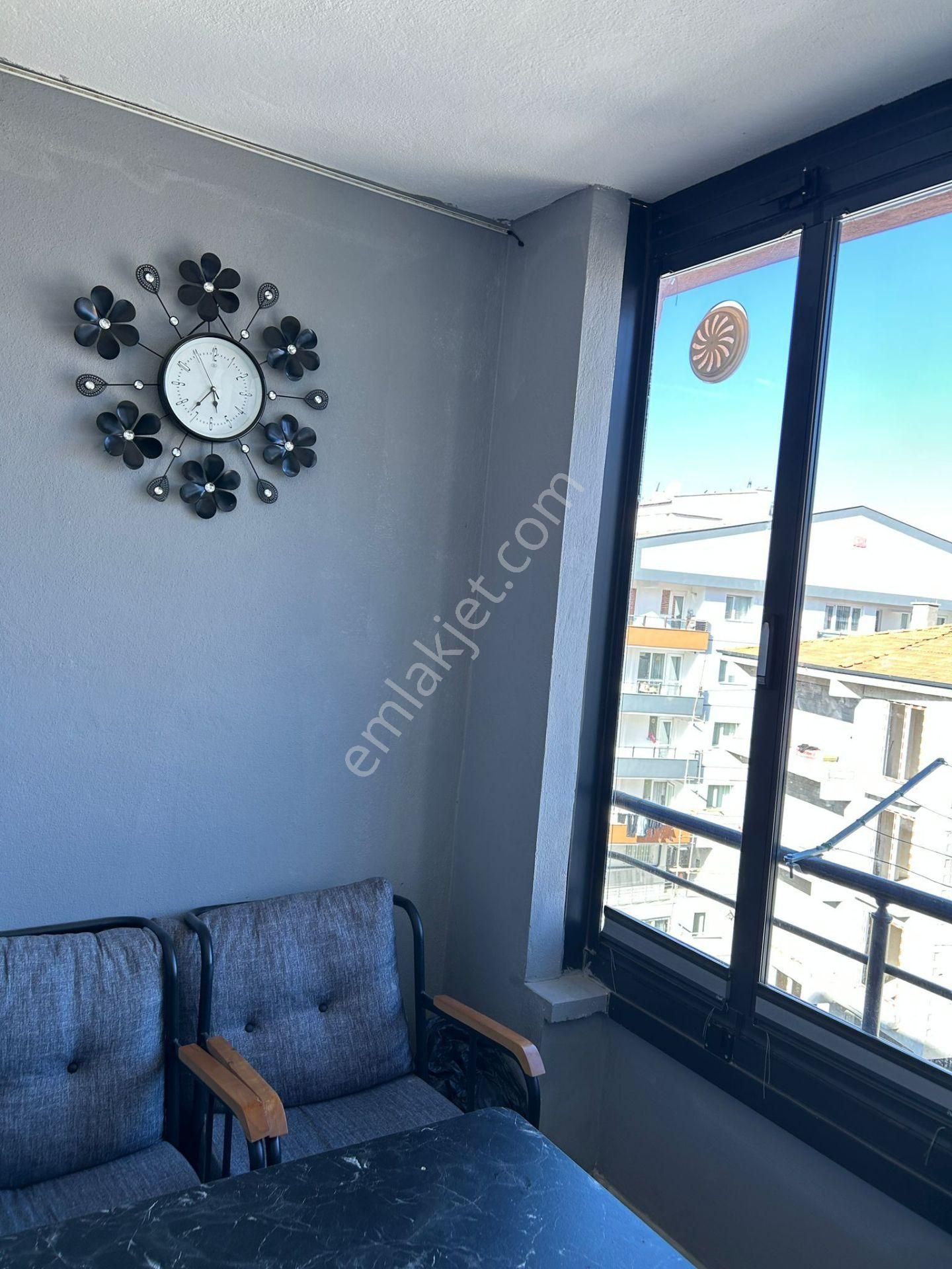 Karapürçek'te Stadyum Yakını Asansörlü Full Yapılı 3+1 Katta Satılık Daire !! - Görsel 8