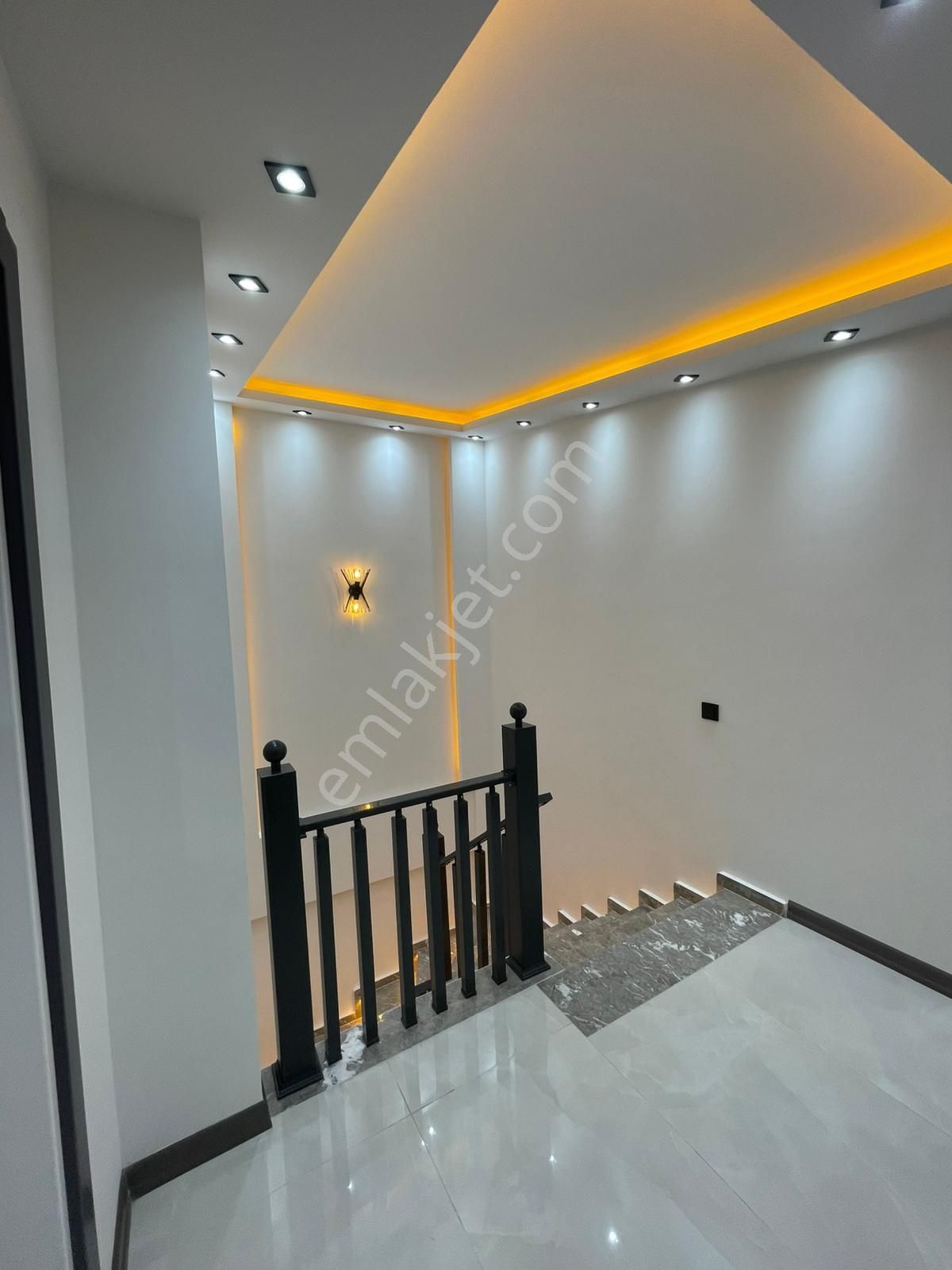 Didim Liman Yolunda 3+1 Havuzlu Villa - Görsel 13