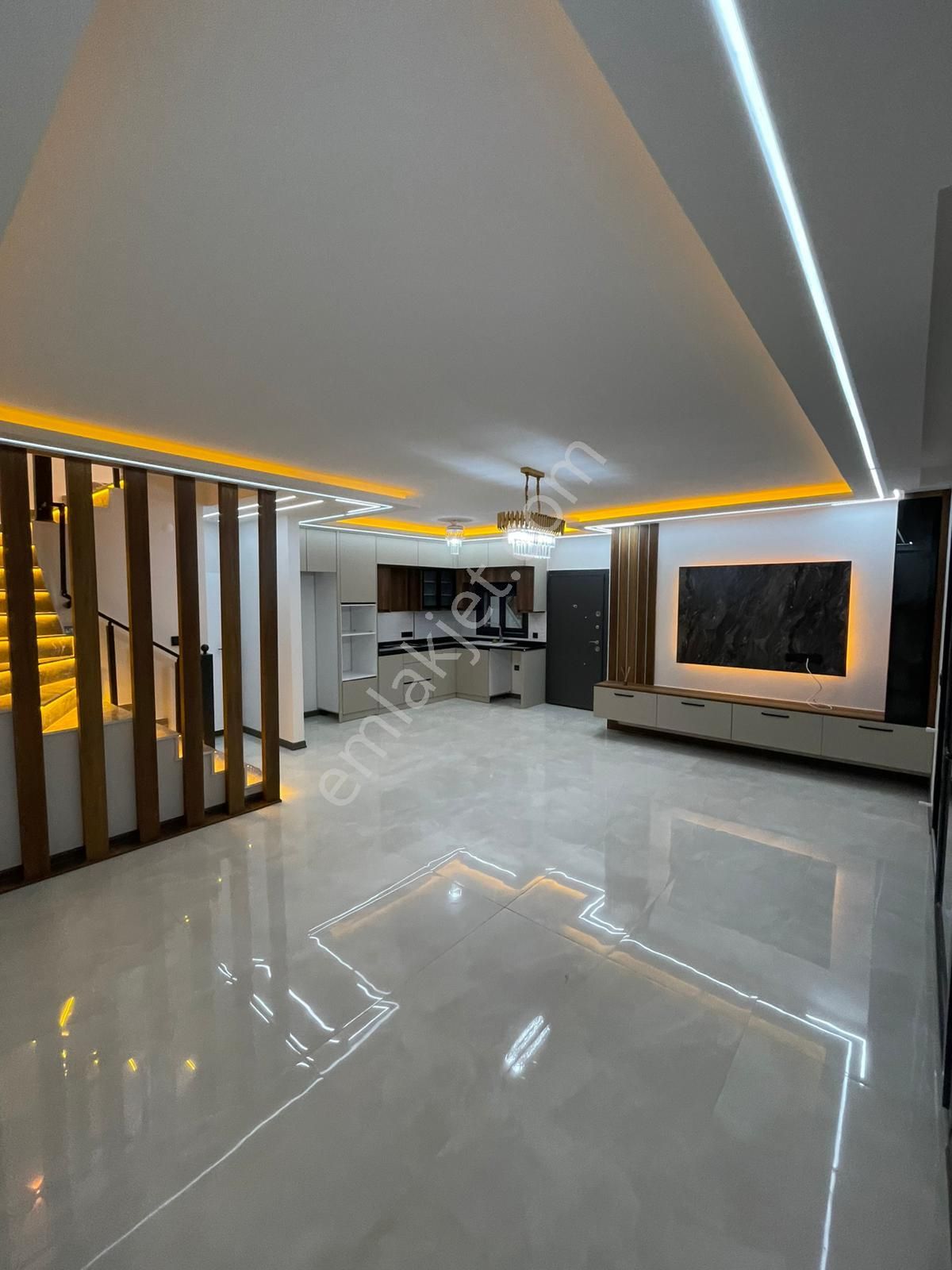 Didim Liman Yolunda 3+1 Havuzlu Villa - Görsel 6