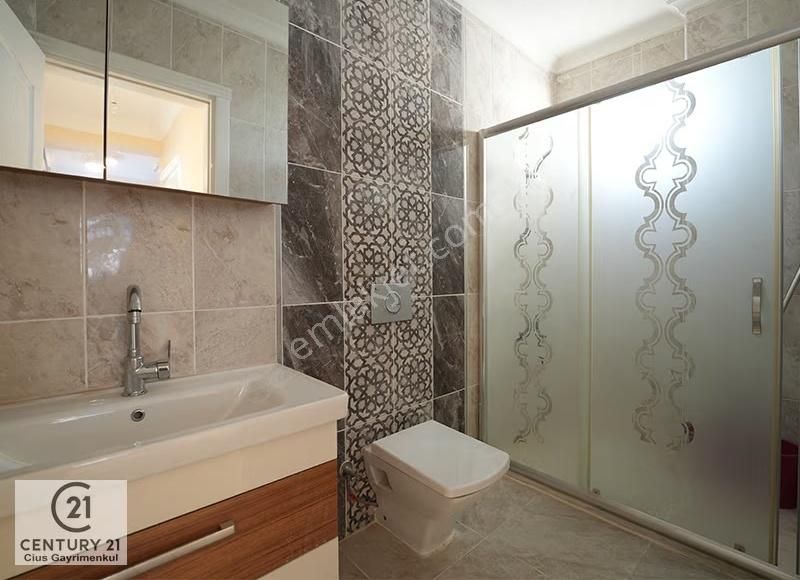 C21 Cius; Müstakil Girişli 4+1 Havuzlu 190 M2 Çatı Dubleksi - Görsel 23