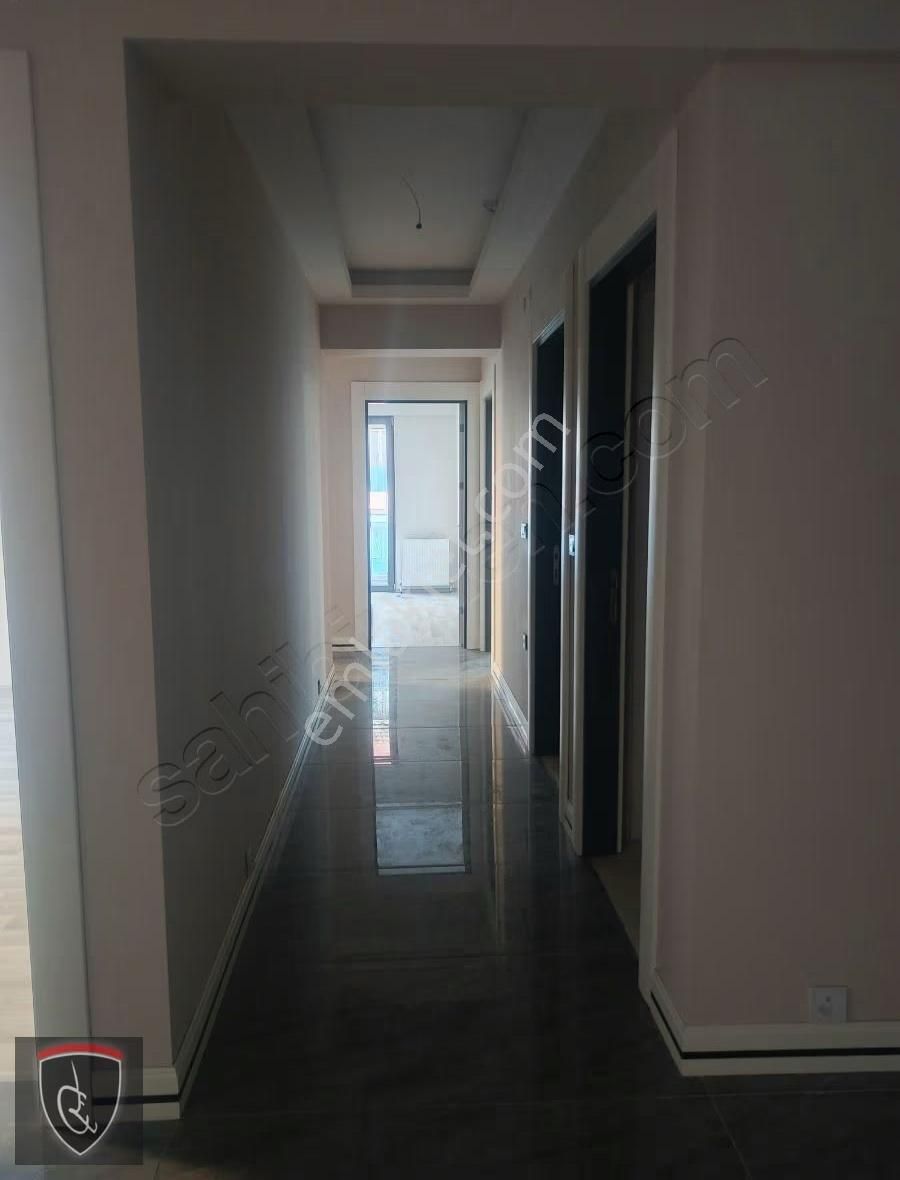 Kartaltepe Konutlarında Satılık 4+1 Lüks Daire - Görsel 2