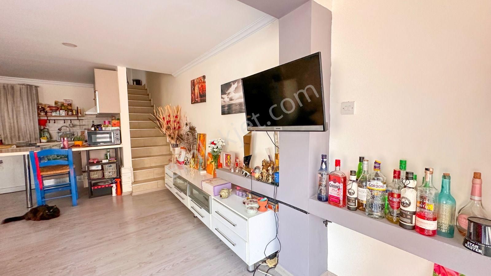 Kktc Girne Amerikan Üniversitesi Yanında Yüksek Kira Getirili Daire - Görsel 8