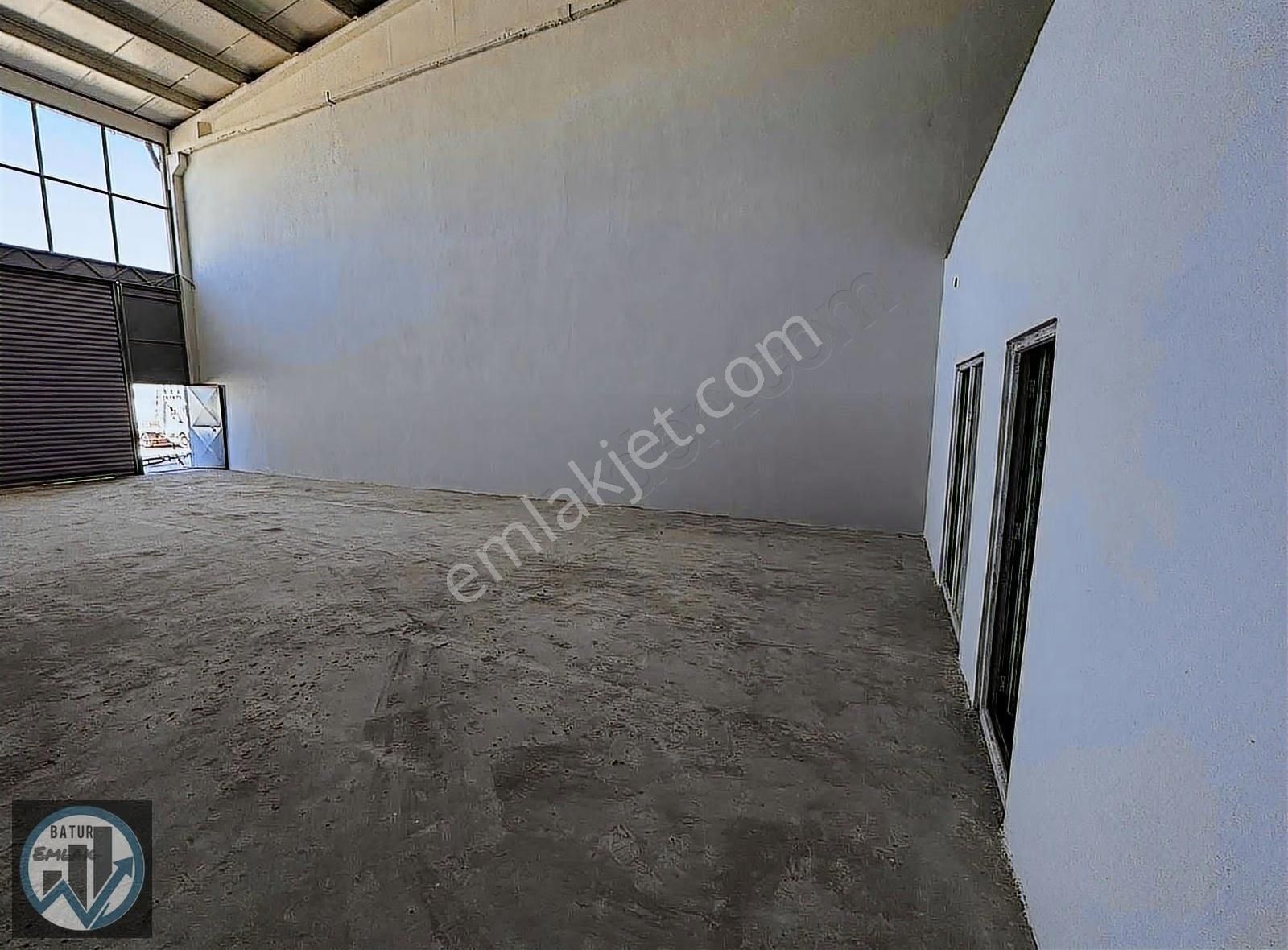 Batur Gayrimenkul'den Sanayi Sitesinde Satılık Sıfır Dükkan - Görsel 3