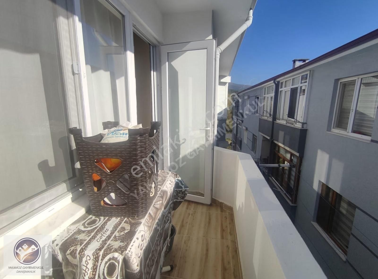 Yakamoz Emlak` Tan Kumlada Satılık 2+1 Havuzlu Eşyalı Daire - Görsel 6