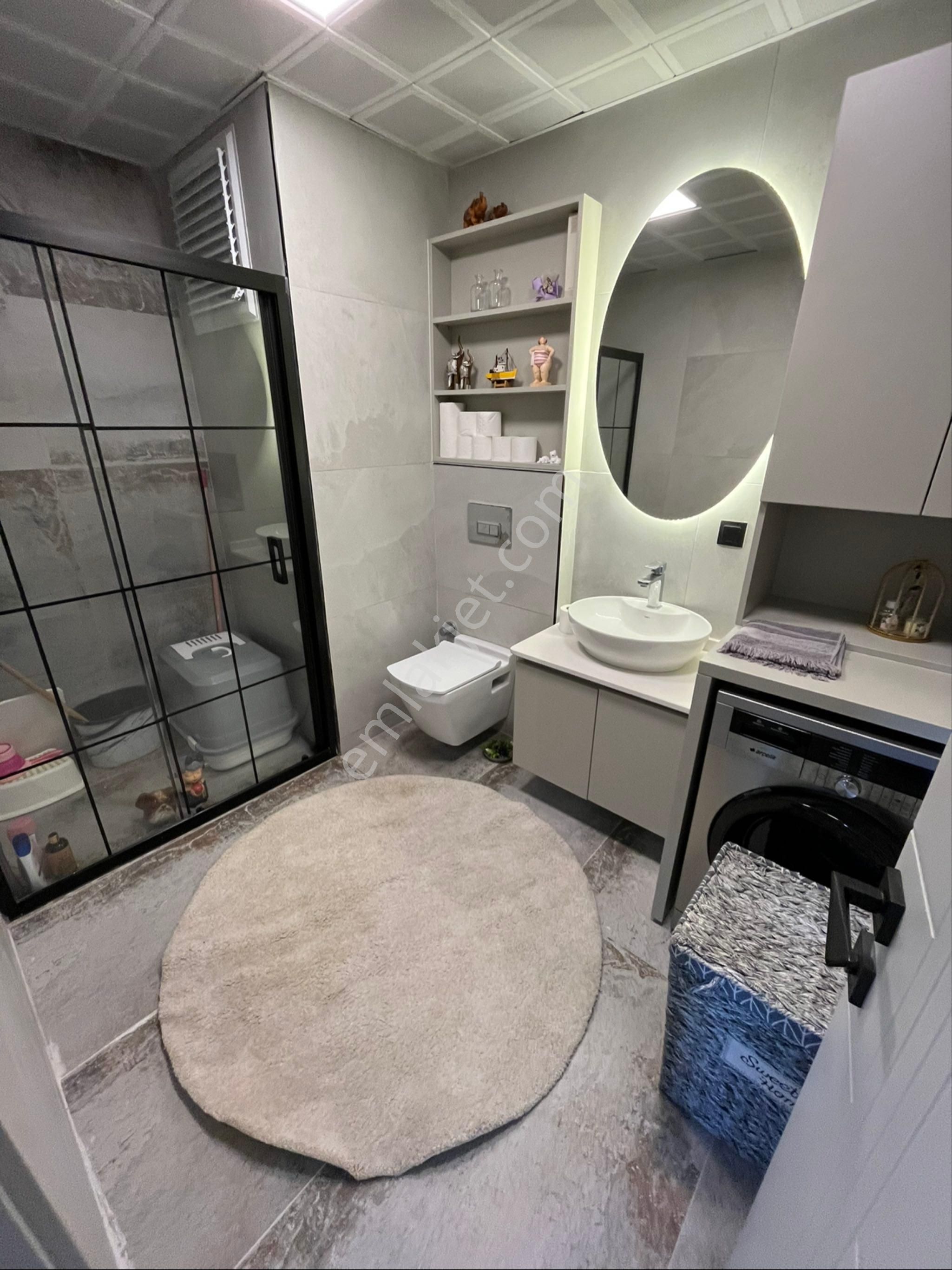 Kuşadasında Sıfır Havuzlu Eşyaları Yeni 2+1 Satılık Daire - Görsel 15