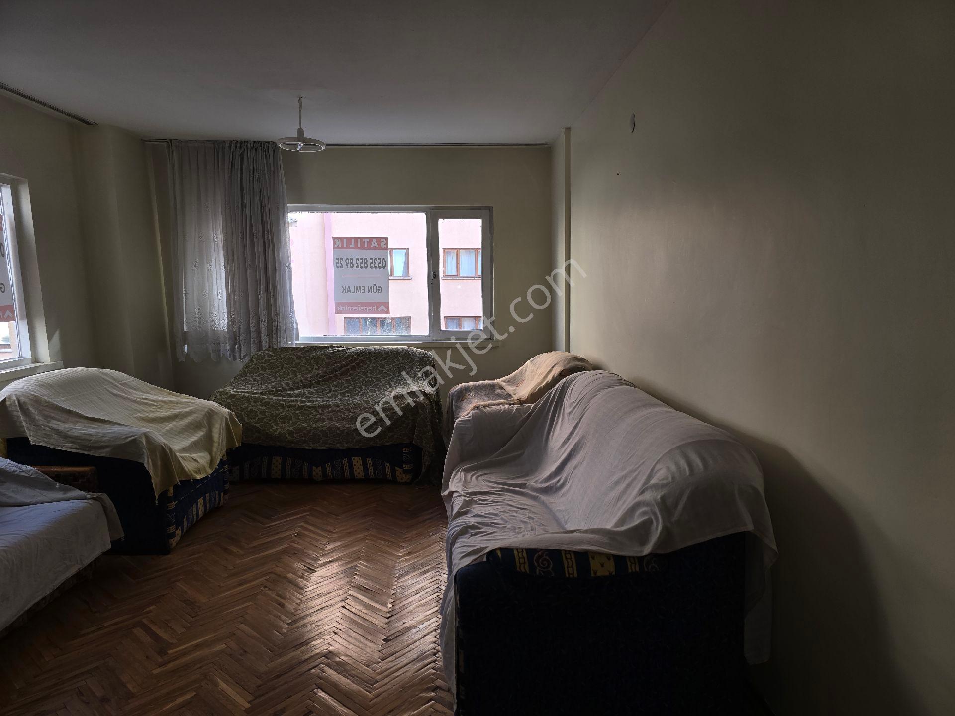 Eskişehir Tepebaşı Merkez Yeni Mh Vatan Cd 2+1 Satılık Daire