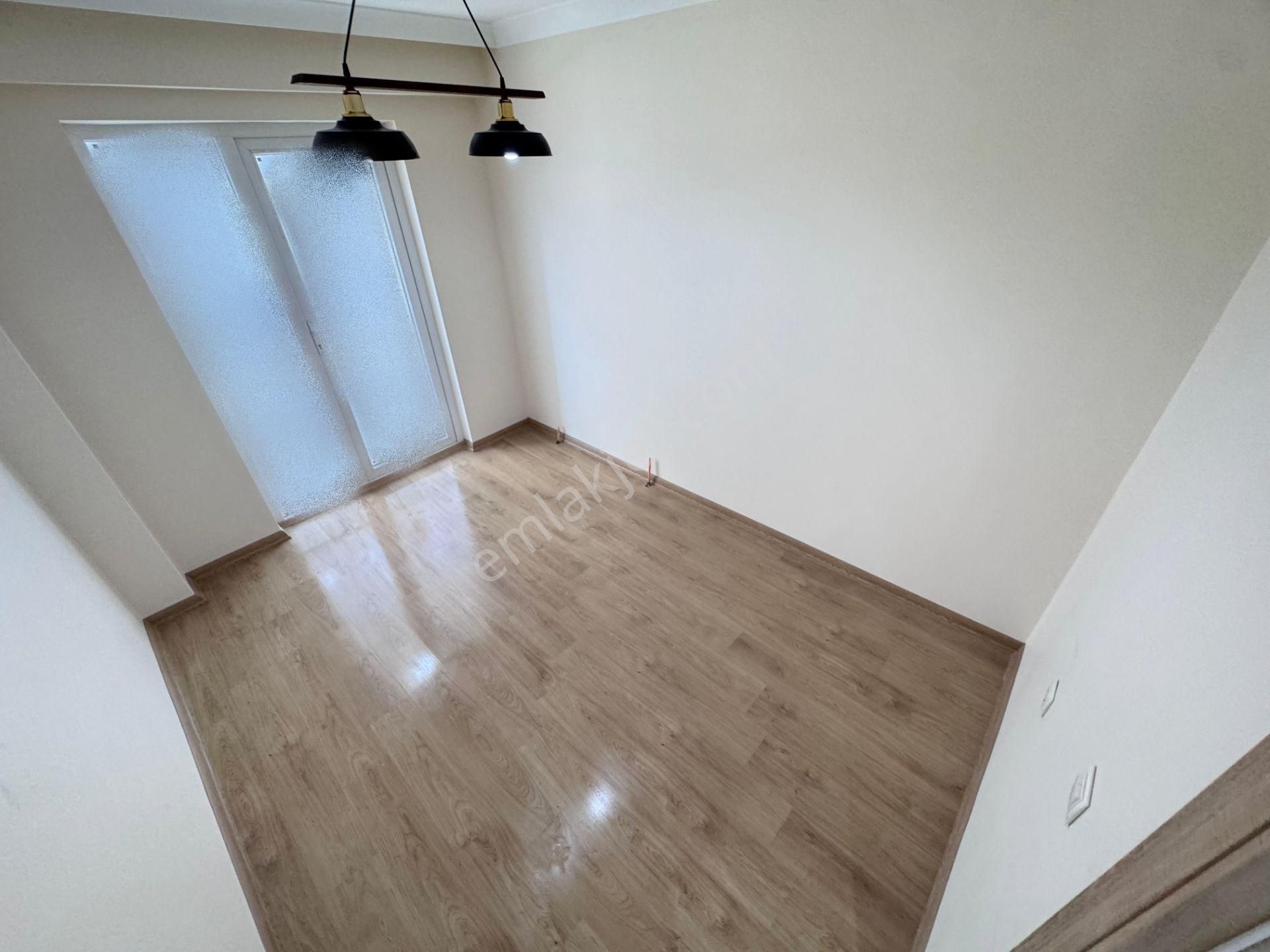 Yenikent M.kemalde Cadde Üstü Lüx Yapıda Haftanın Fırsat Dairesi - Görsel 25