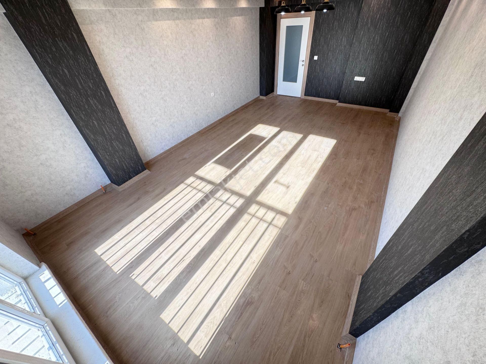 Yenikent M.kemalde Cadde Üstü Lüx Yapıda Haftanın Fırsat Dairesi - Görsel 12