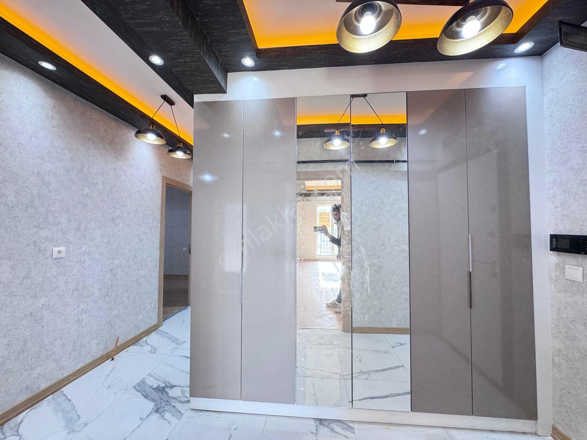 Yenikent M.kemalde Cadde Üstü Lüx Yapıda Haftanın Fırsat Dairesi - Görsel 29