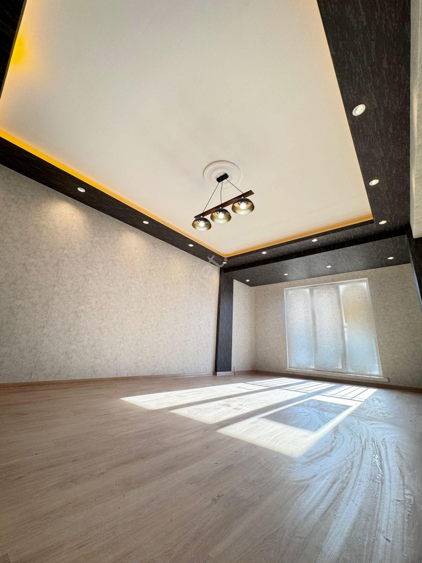 Yenikent M.kemalde Cadde Üstü Lüx Yapıda Haftanın Fırsat Dairesi - Görsel 13