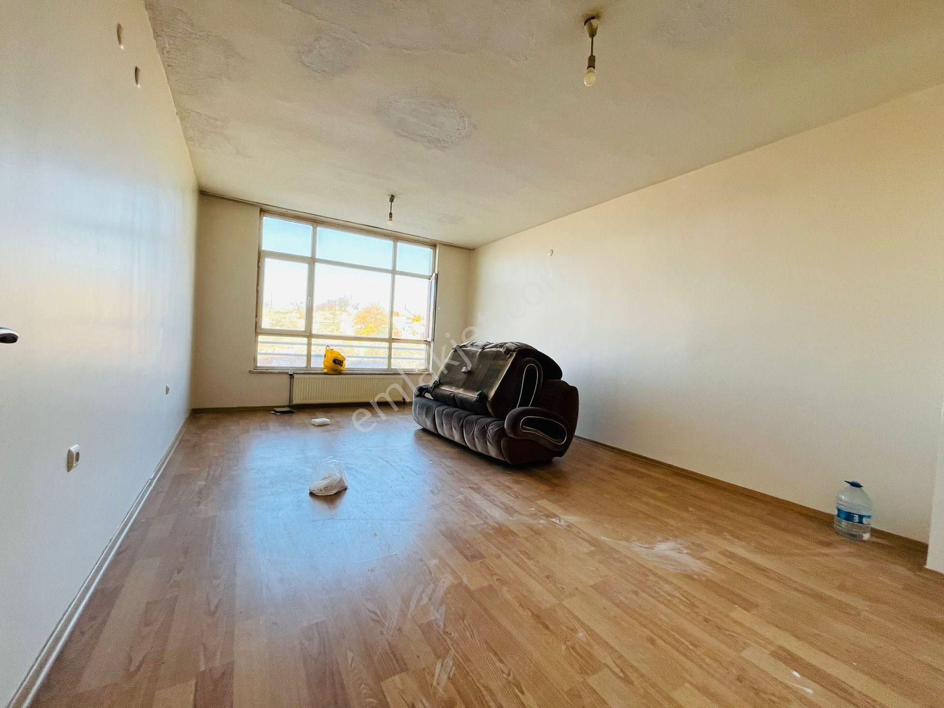 Toki Site İçerisinde Asansörlü Katta 3+1 Kiralık Daire !!! - Görsel 5