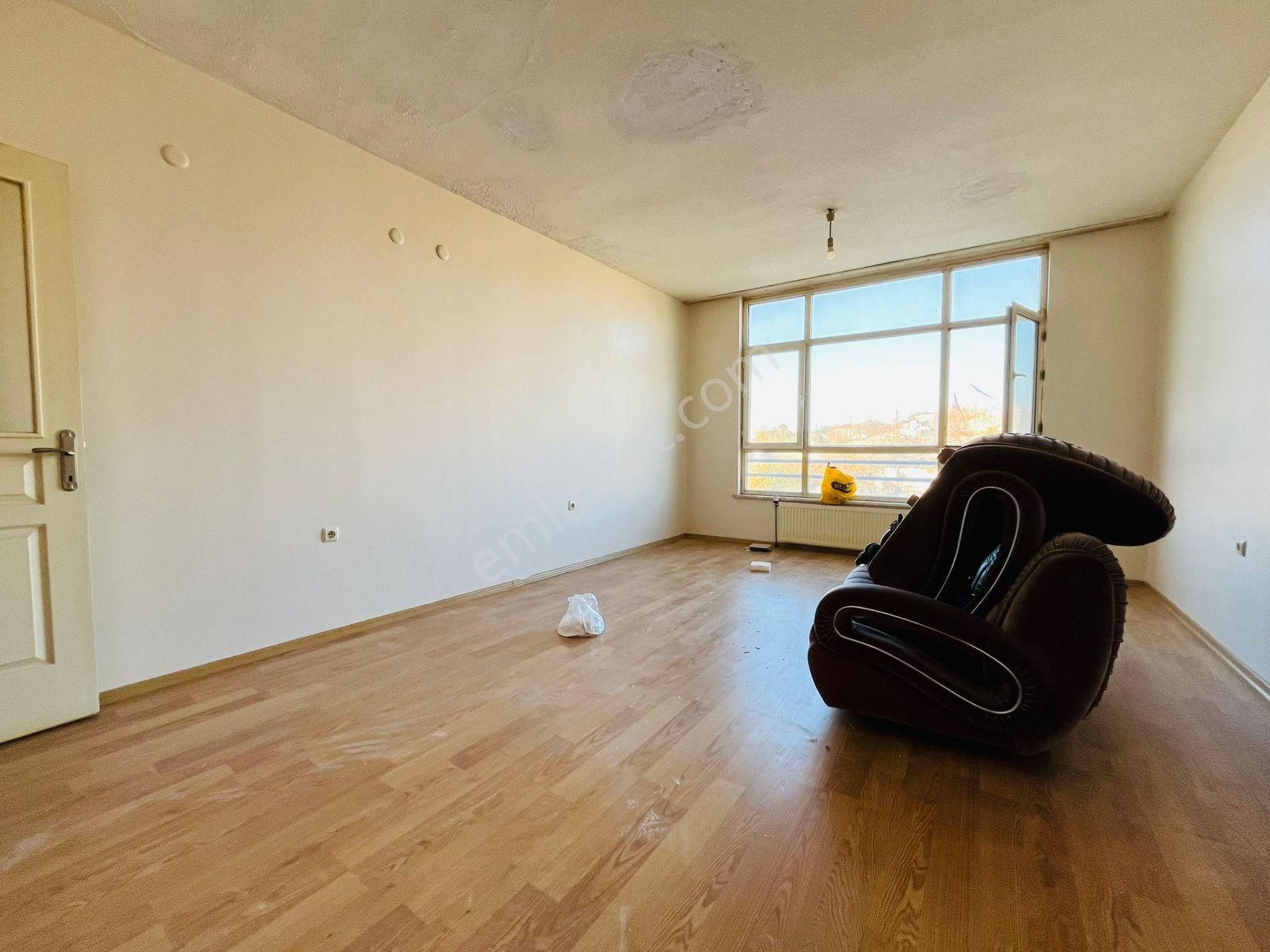 Toki Site İçerisinde Asansörlü Katta 3+1 Kiralık Daire !!! - Görsel 4