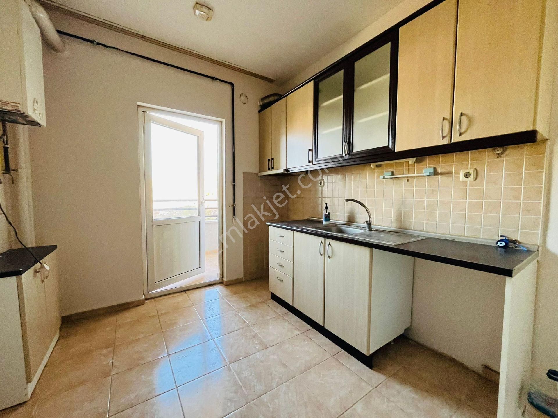 Toki Site İçerisinde Asansörlü Katta 3+1 Kiralık Daire !!! - Görsel 2