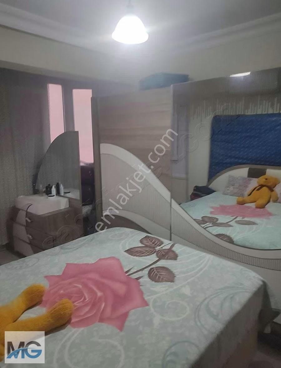 Sanayi Mah.sinde Ara Kat Garajlı 120 M2 2+1 - Görsel 4