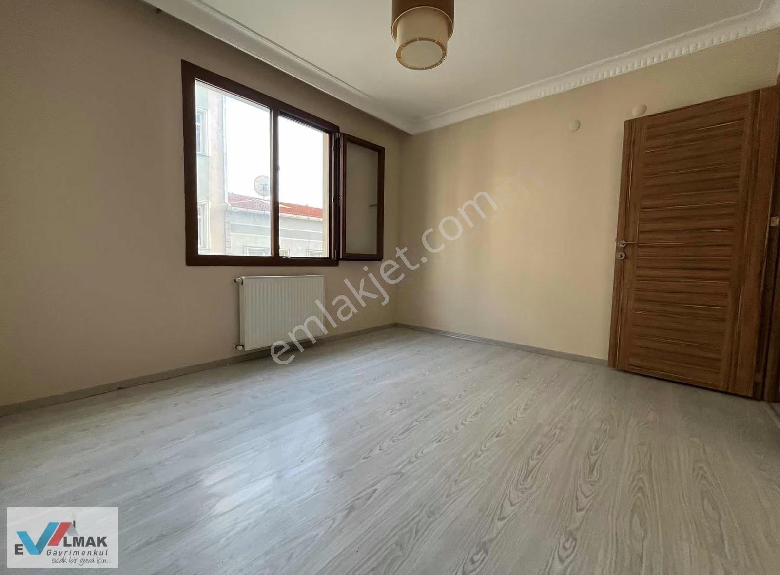 Evalmak Gayrimenkul'den Söğütlüçeşme Mah.de Satılık 1+1 Arakat - Görsel 9
