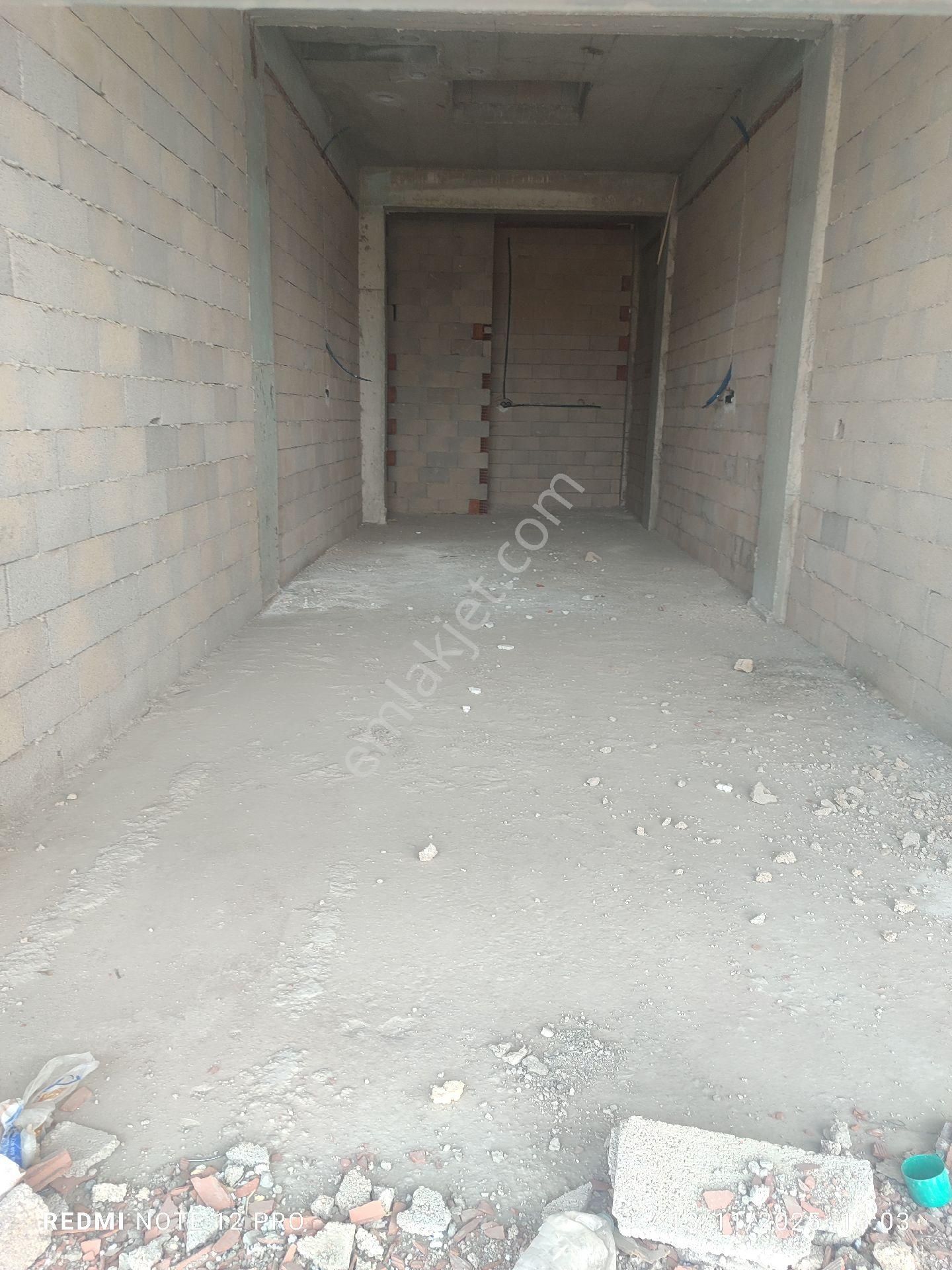 Alakova Dicle Cad Üzerinde Sahibinden Satılık Daire Ve Dukkanlar - Görsel 4