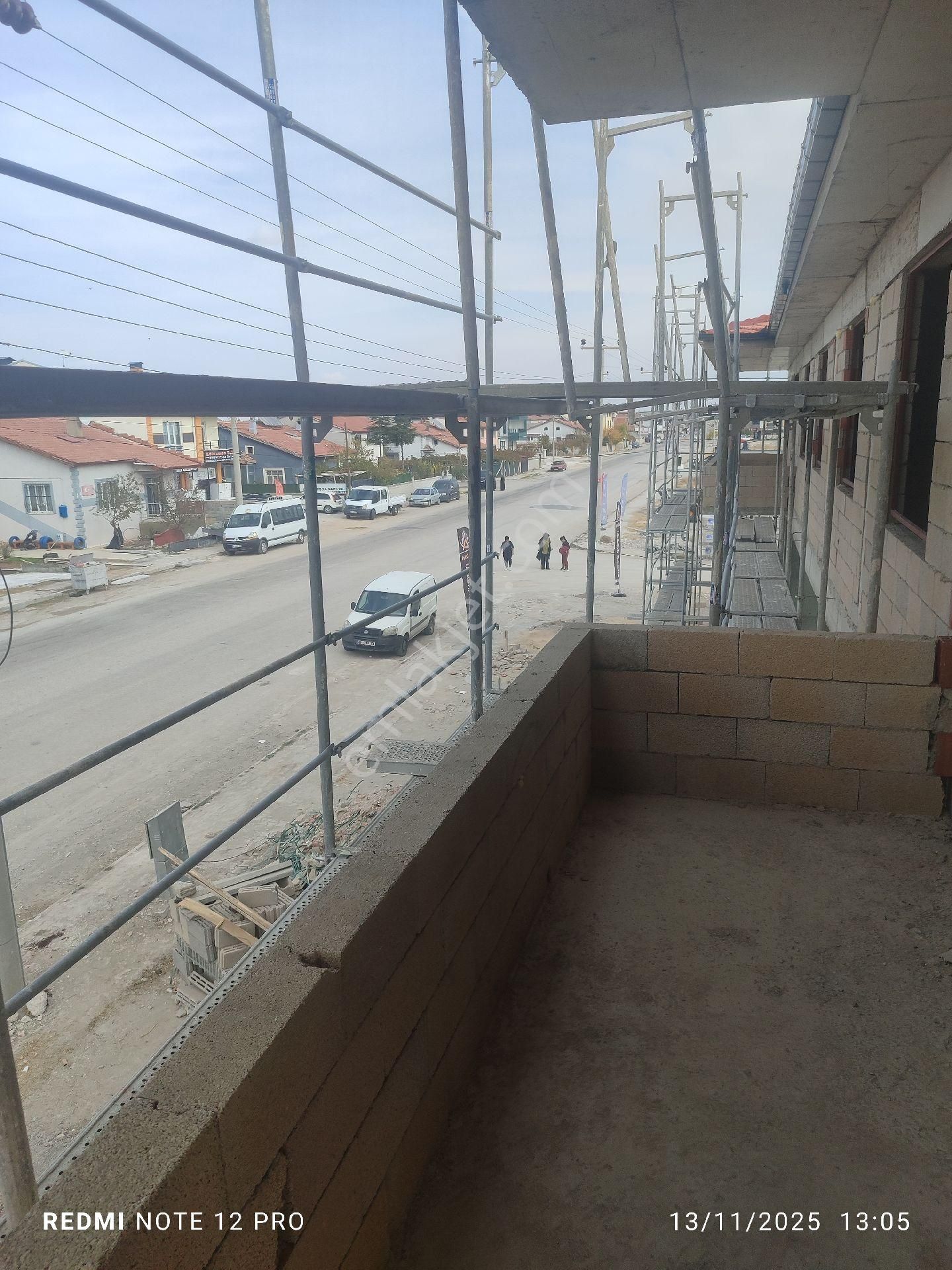 Alakova Dicle Cad Üzerinde Sahibinden Satılık Daire Ve Dukkanlar - Görsel 13