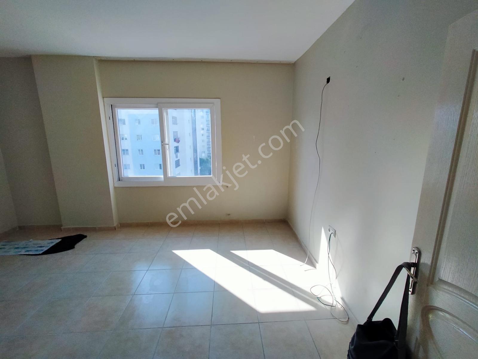 Türbe Caddesi 3+1 Satılık Temiz Daire - Görsel 4