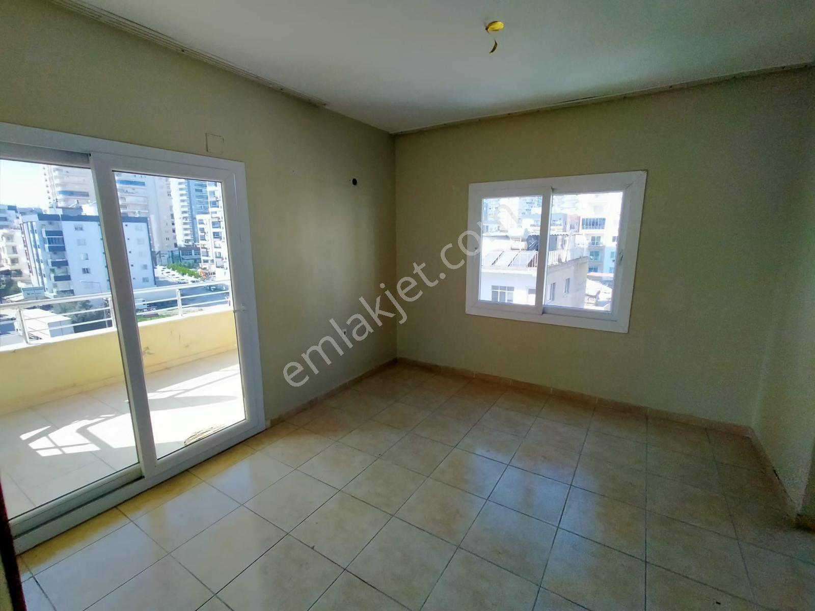 Türbe Caddesi 3+1 Satılık Temiz Daire - Görsel 6