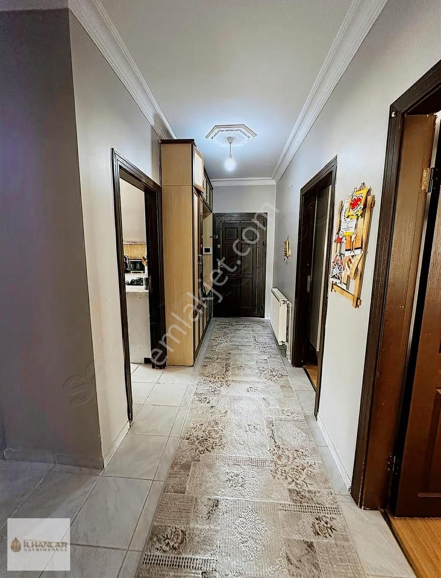 Avvalı Mah.metro Ring Yakını Sitede Ara Katta 3+1 Satılık Daire - Görsel 24