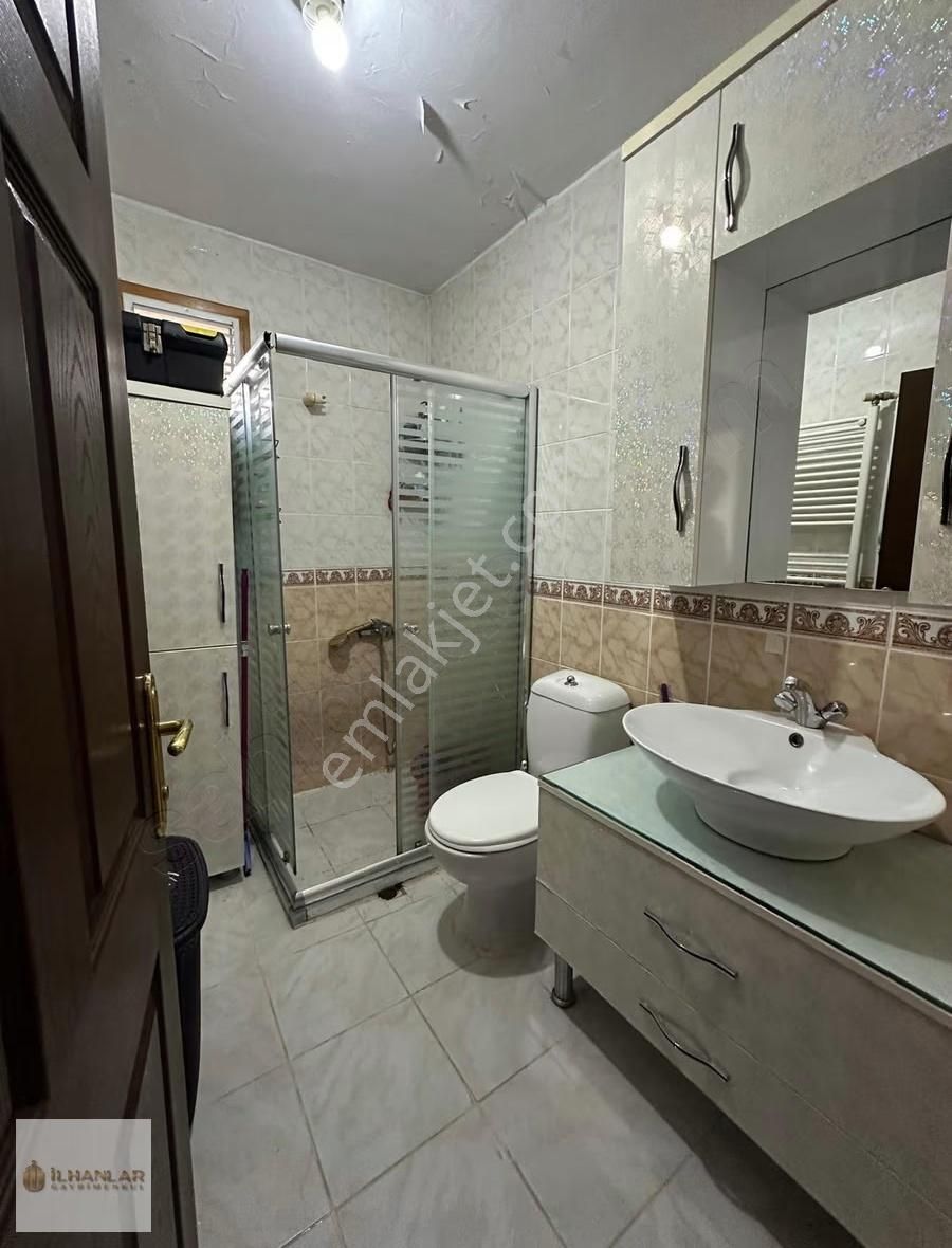 Avvalı Mah.metro Ring Yakını Sitede Ara Katta 3+1 Satılık Daire - Görsel 30