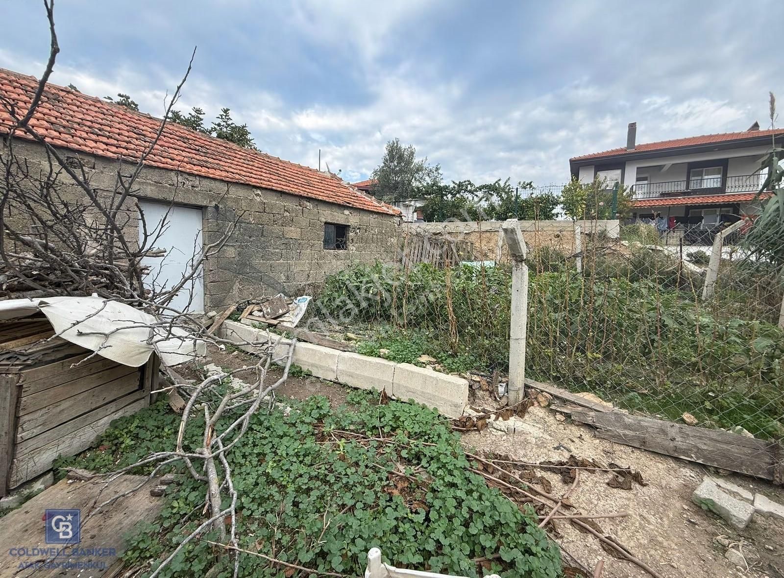 Seferihisar Turgutda Satılık Köy Evi - Görsel 17