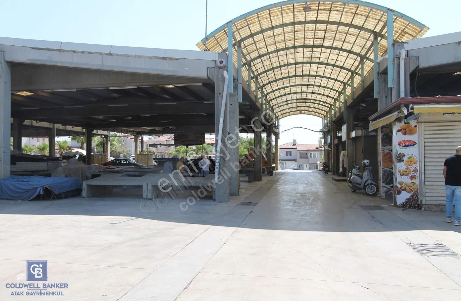 Urla Pazar Yerinde Satılık Dükkan - Görsel 7