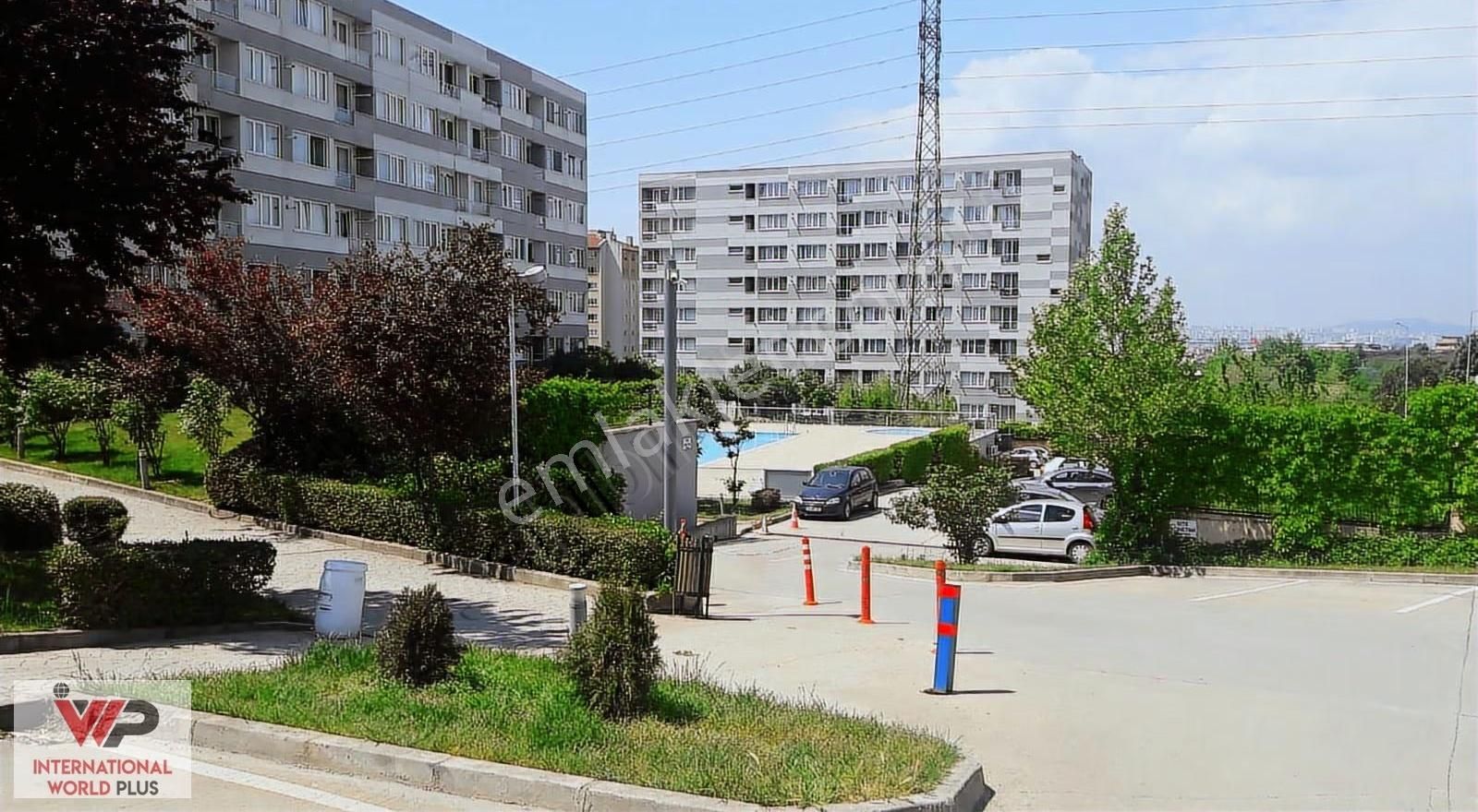 Dumankaya Botanik Sitesinde Havuz Cephe 1+0 Satılık - Görsel 9