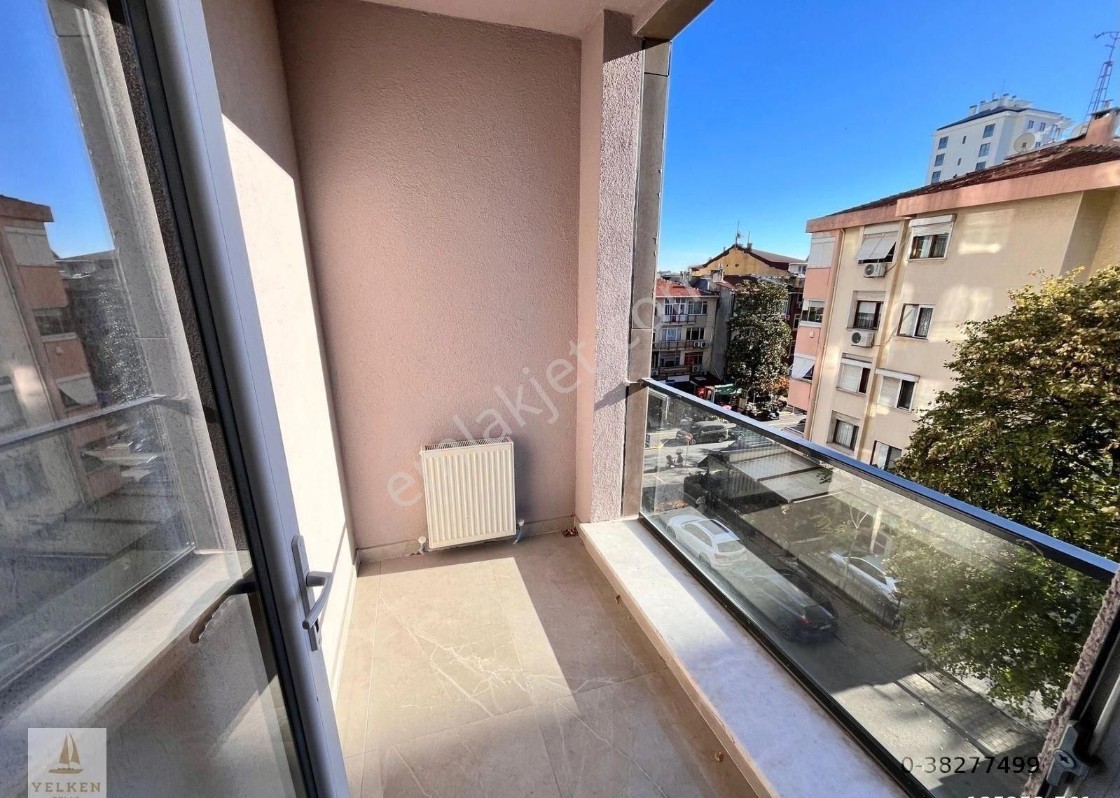 Bostancı'da Marmaray'a Çok Yakın 140m2 3+1 Balkonlu Ebeveynli 5 Yıllık - Görsel 4