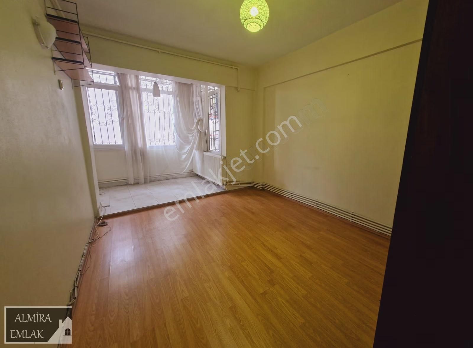 Hatay Pazar Yerin Yakını 2+1 90m2 Yüksek Giriş Müstakil Bahçeli - Görsel 2