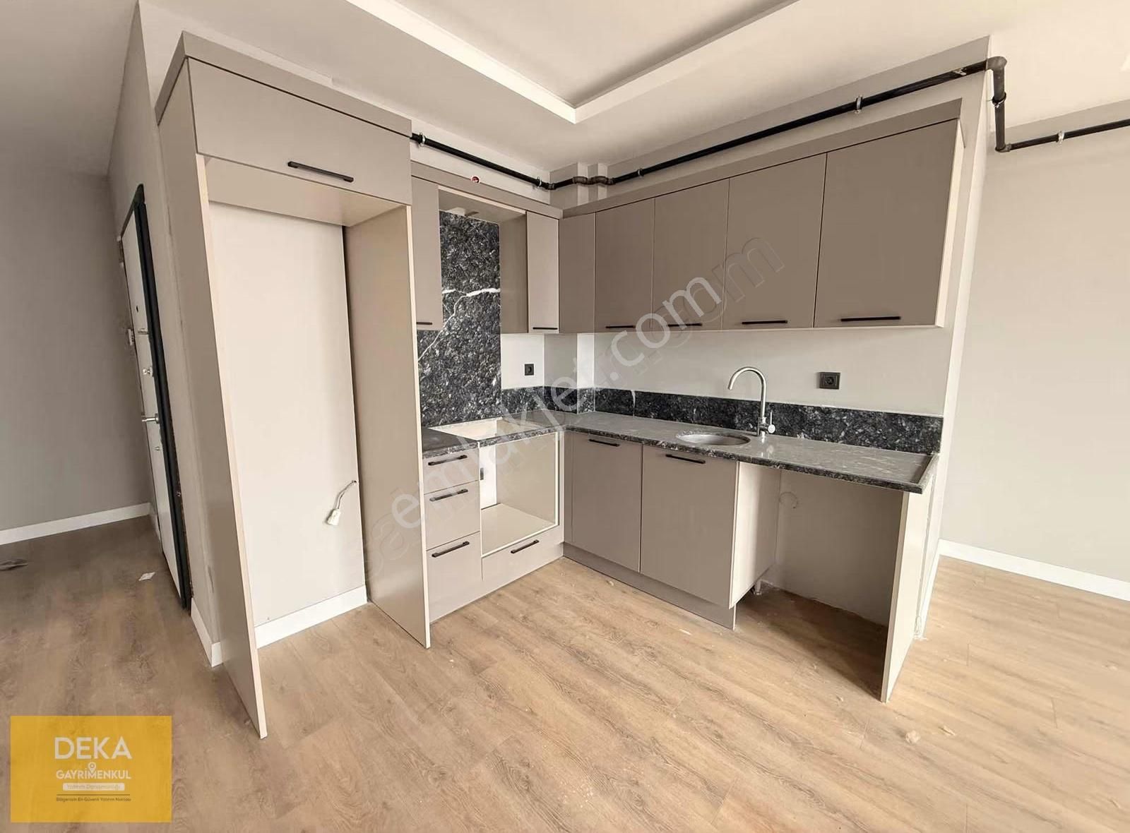 Deka Gayrimenkul'den Tramvaya Cephe Geniş Lüks 1+1 - Görsel 2