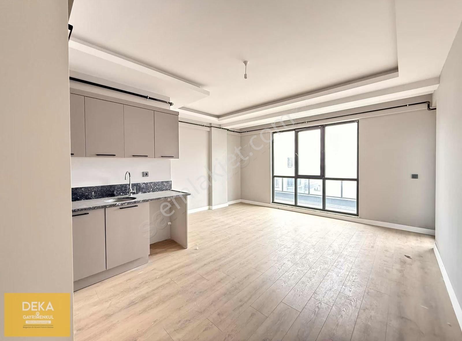 Deka Gayrimenkul'den Tramvaya Cephe Geniş Lüks 1+1 - Görsel 10