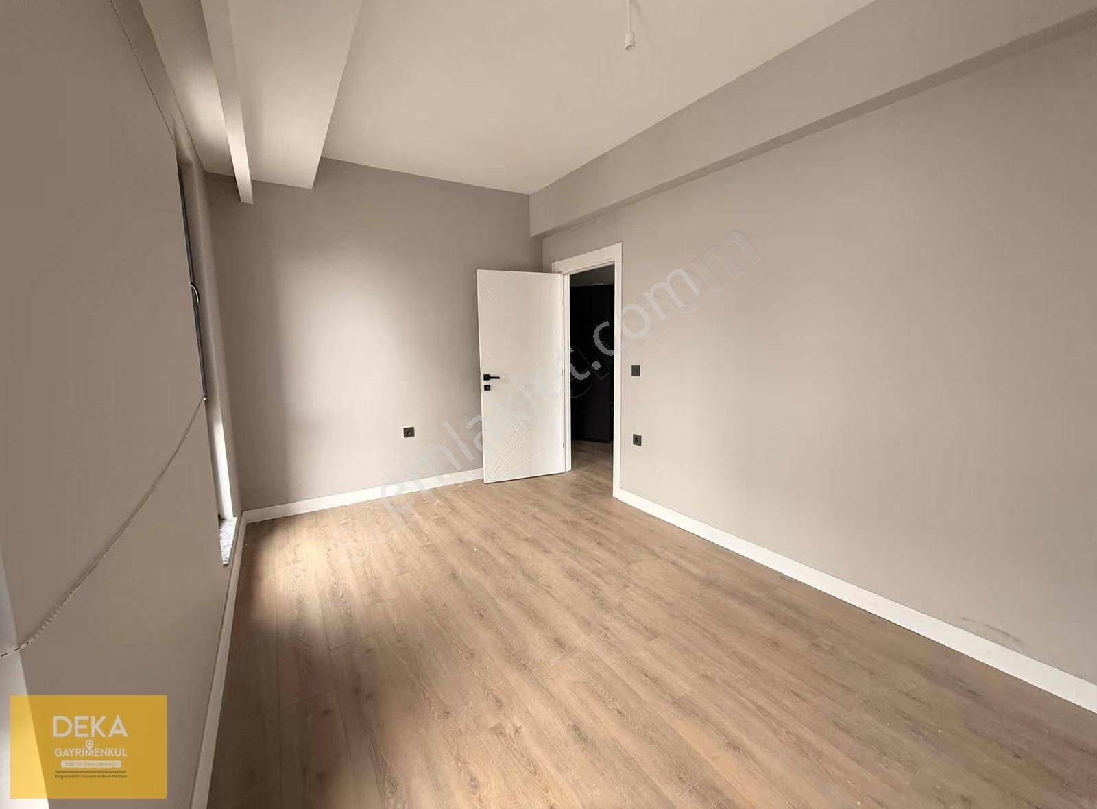 Deka Gayrimenkul'den Tramvaya Cephe Geniş Lüks 1+1 - Görsel 20