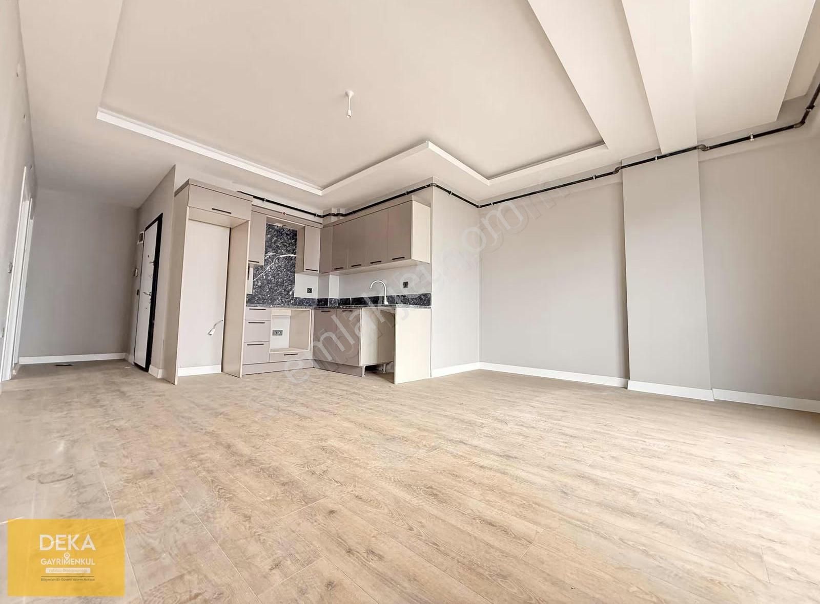 Deka Gayrimenkul'den Tramvaya Cephe Geniş Lüks 1+1 - Görsel 27