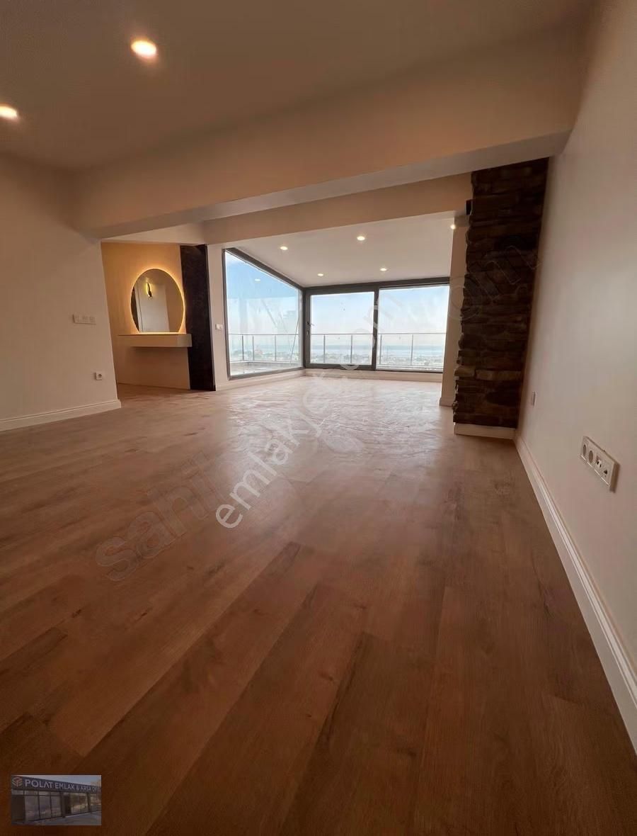 Kumburgazda Satılık Müstakil Havuzlu Deniz Manzaralı Villa - Görsel 8